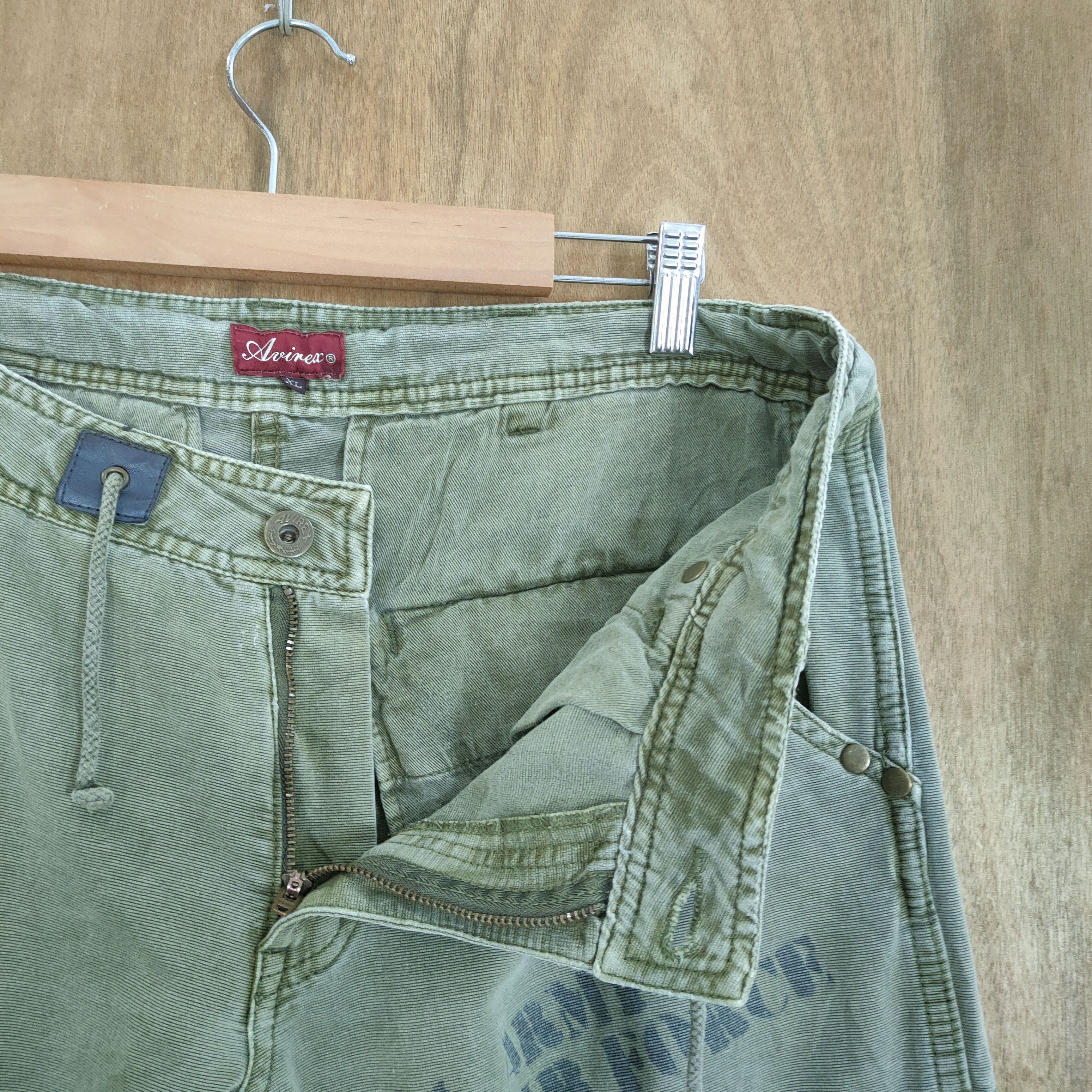 Avirex AVIREX GREEN MULTIPOCKET CARGO PANTS Size US 32 / EU 48 - 15 Thumbnail