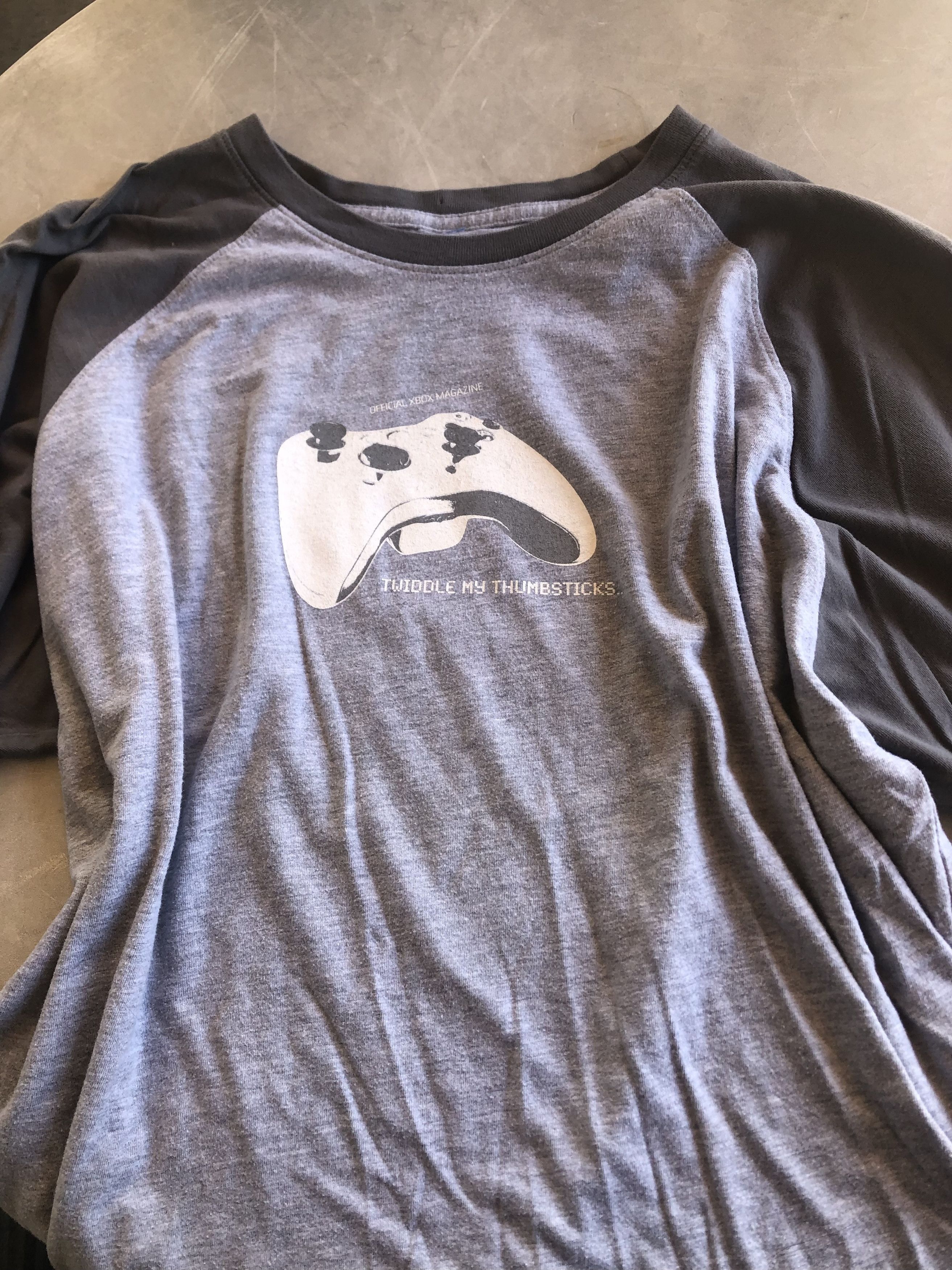 Vintage Official Xbox Magazine Vintage Y2K T-Shirt 2002 RARE Size US XL / EU 56 / 4 - 1 Thumbnail