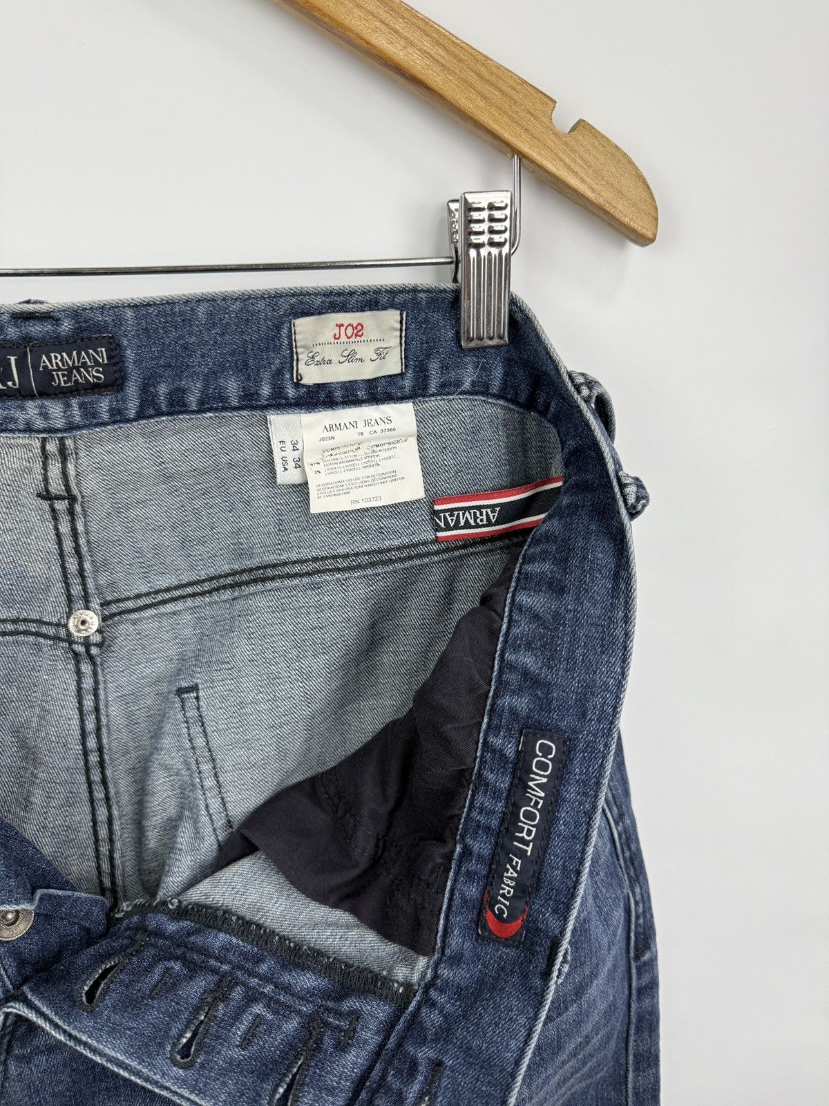 Armani 🇺🇸 Vintage 90s Armani Jeans J02 Extra Slim Fit Comfort Fabric Size US 34 / EU 50 - 8 Thumbnail