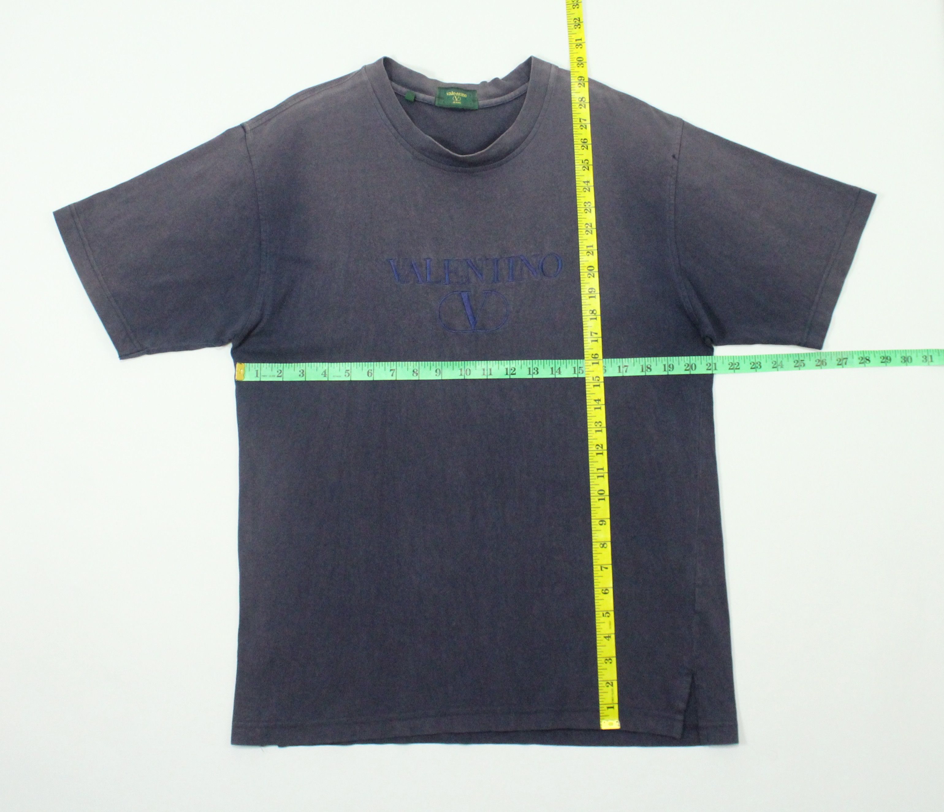 Vintage Faded SunFaded Distressed Vintage VALENTINO T Shirt Size US L / EU 52-54 / 3 - 11 Thumbnail