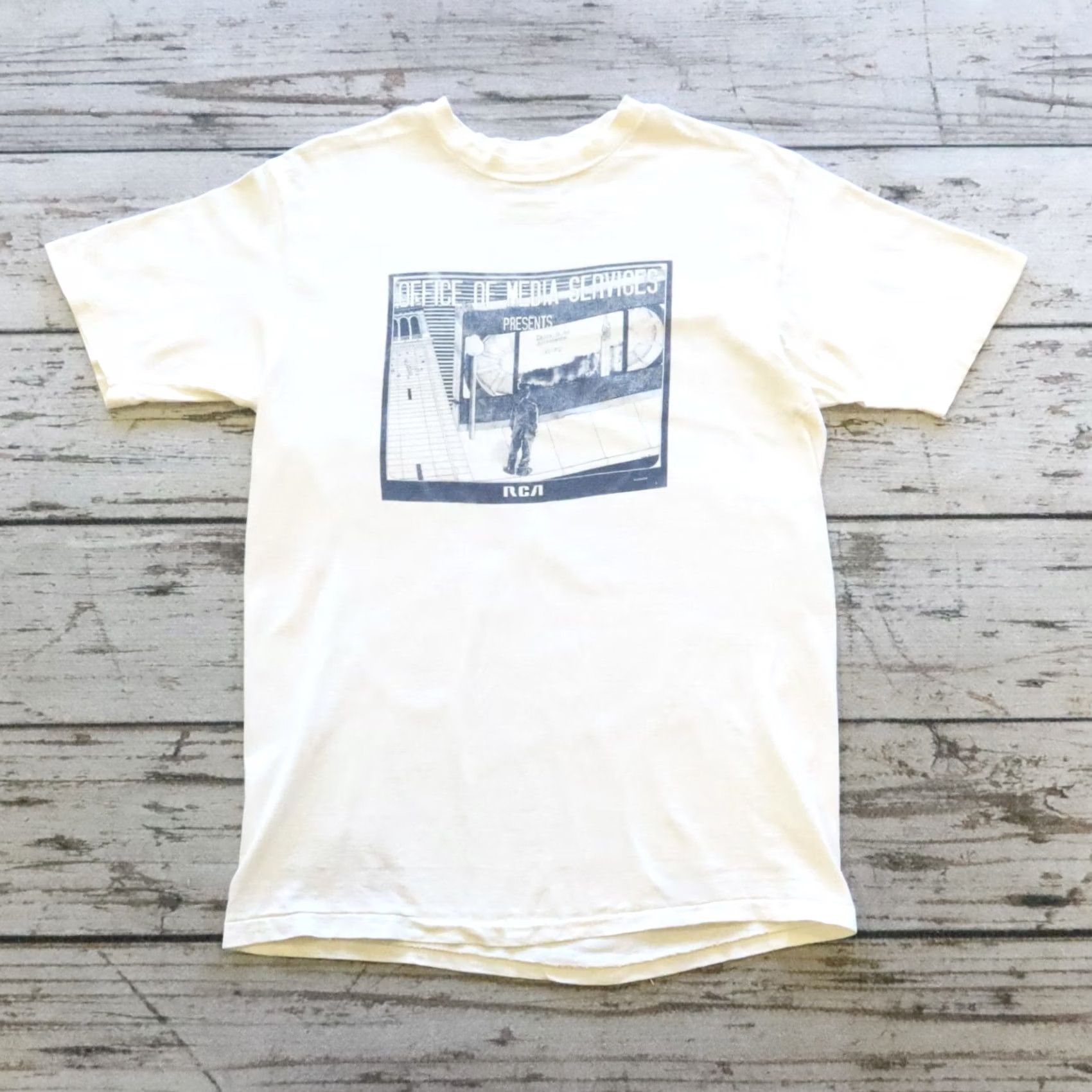 Vintage VINTAGE RCA Tee Shirt XS? Size US L / EU 52-54 / 3 - 2 Thumbnail
