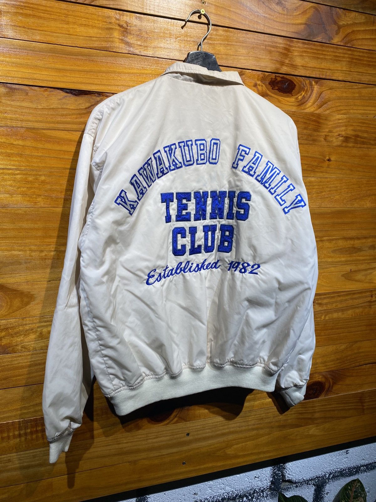 Vintage Vintage A&H Kawakubo Family Tennis Club Coach Jacket – 1980s Size US M / EU 48-50 / 2 - 11 Thumbnail