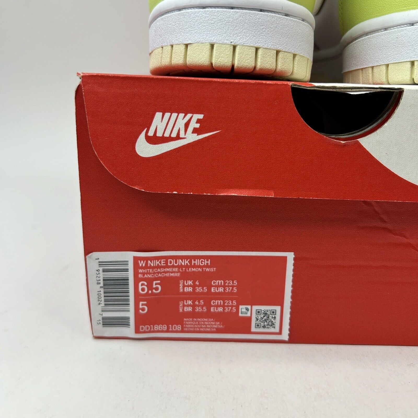 Nike Nike Dunk High WMNS “Cashmere/Lemon Twist” 2023 Size US 6.5 / IT 36.5 - 5 Thumbnail