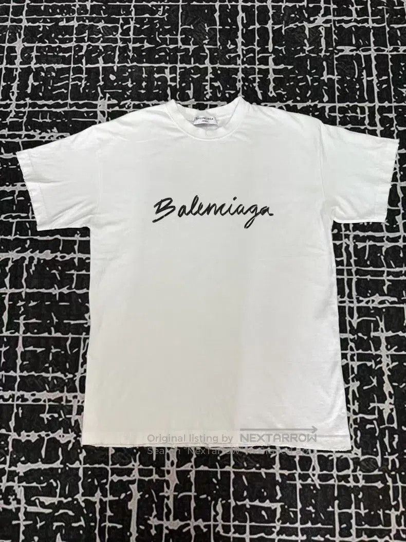 Balenciaga Balenciaga Cursive letter signature logo print casual shor Size US S / EU 44-46 / 1 - 1 Thumbnail