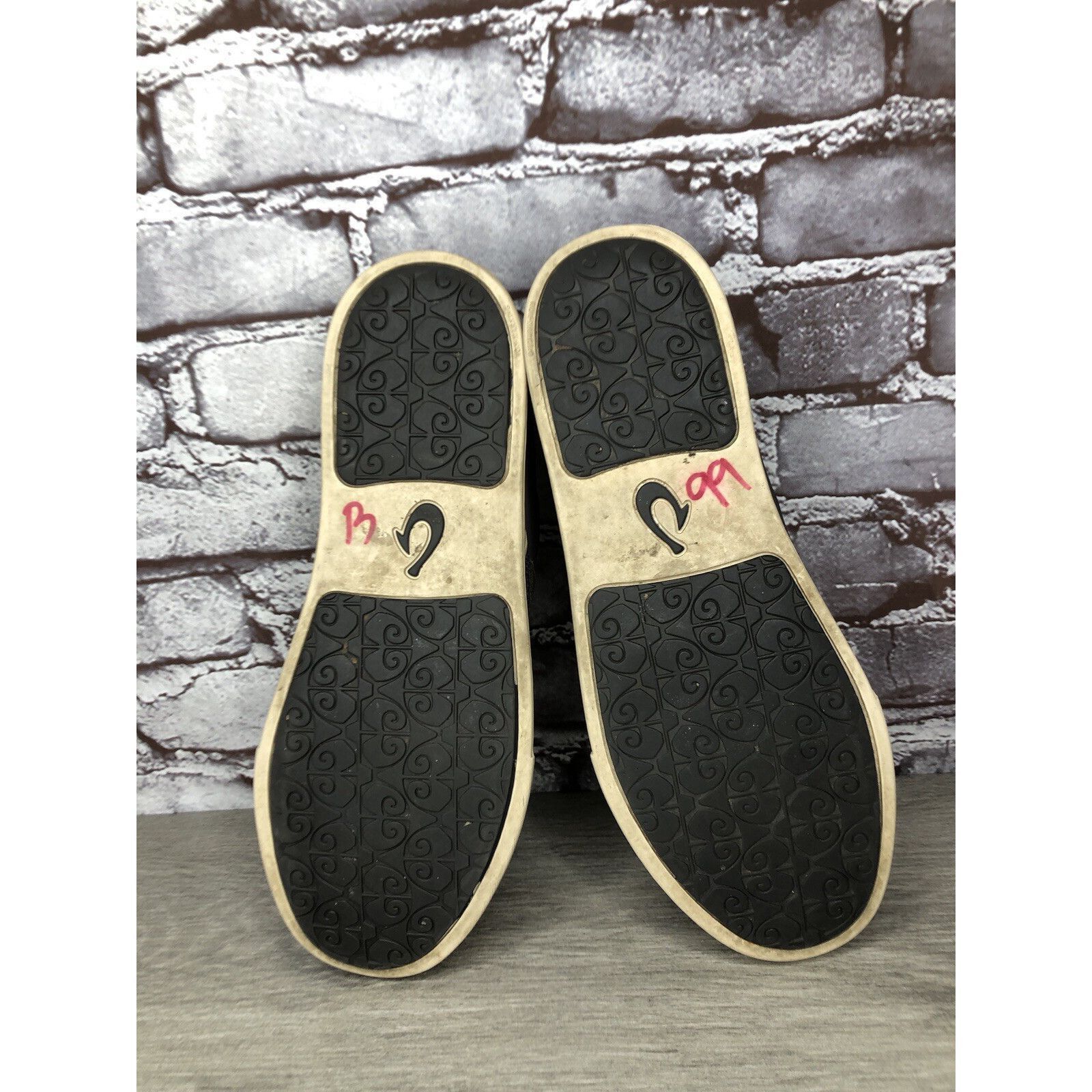 Olukai OluKai Pehuea Gray Textile Slip On Sneakers Beach Shoes Wome Size US 10 / IT 40 - 7 Thumbnail