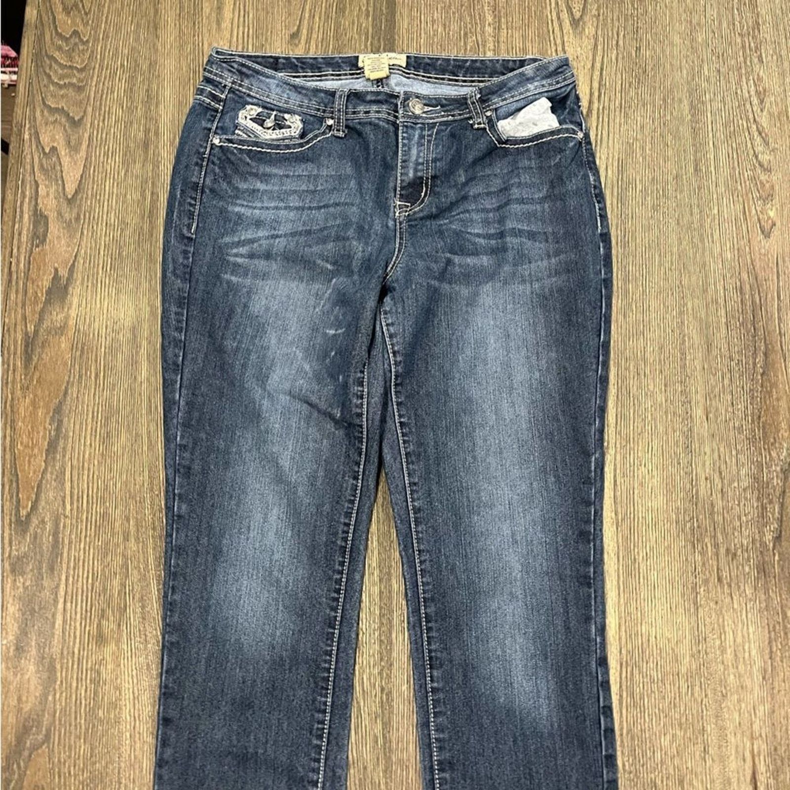 Earl Jeans Earl Jean Straight Jeans Mid-Rise Beaded Embellished Sz 12 Size 34" / US 12 / IT 48 - 3 Thumbnail