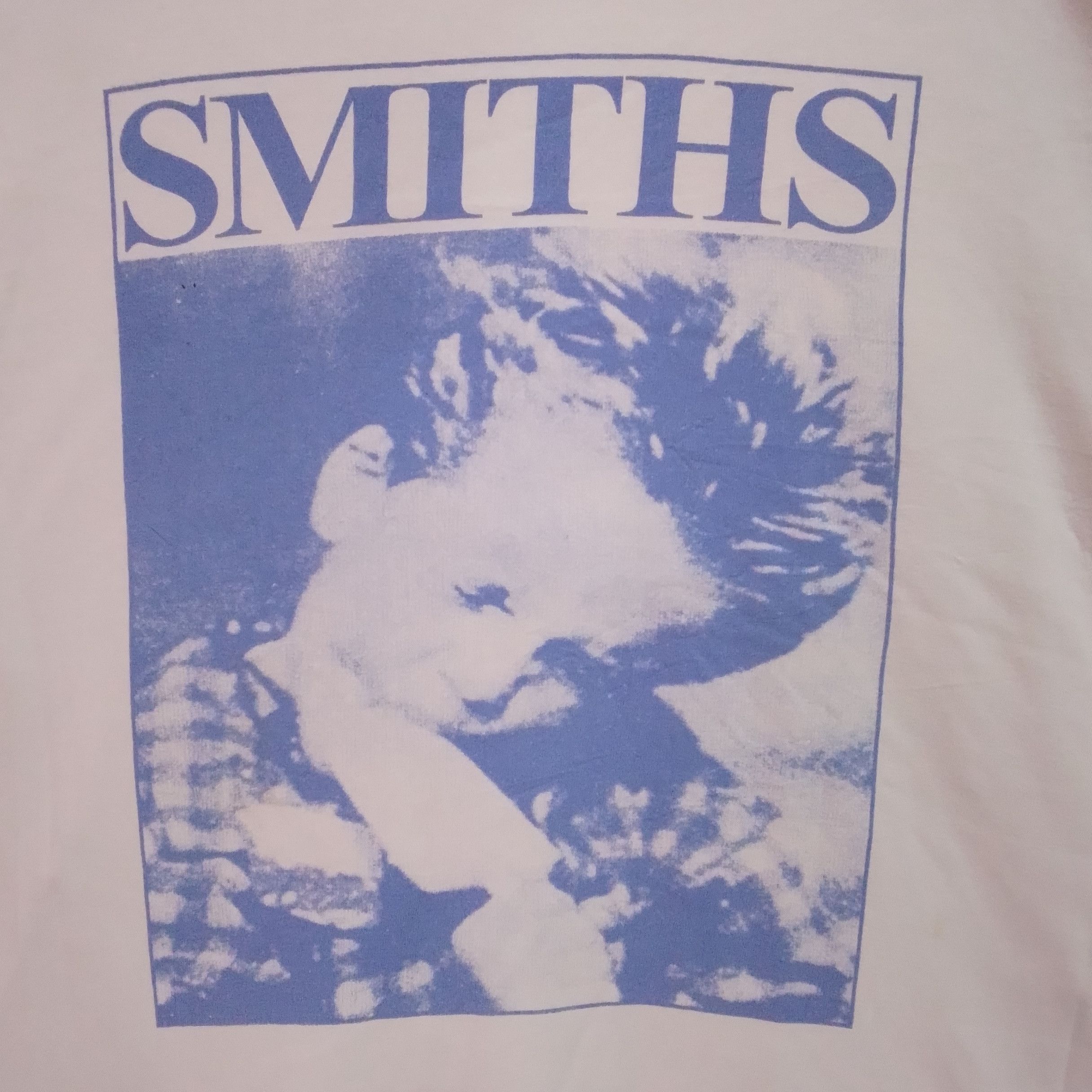 Band Tees The Smith There Is A Light Never Goes Out T-shirt Size US L / EU 52-54 / 3 - 3 Thumbnail