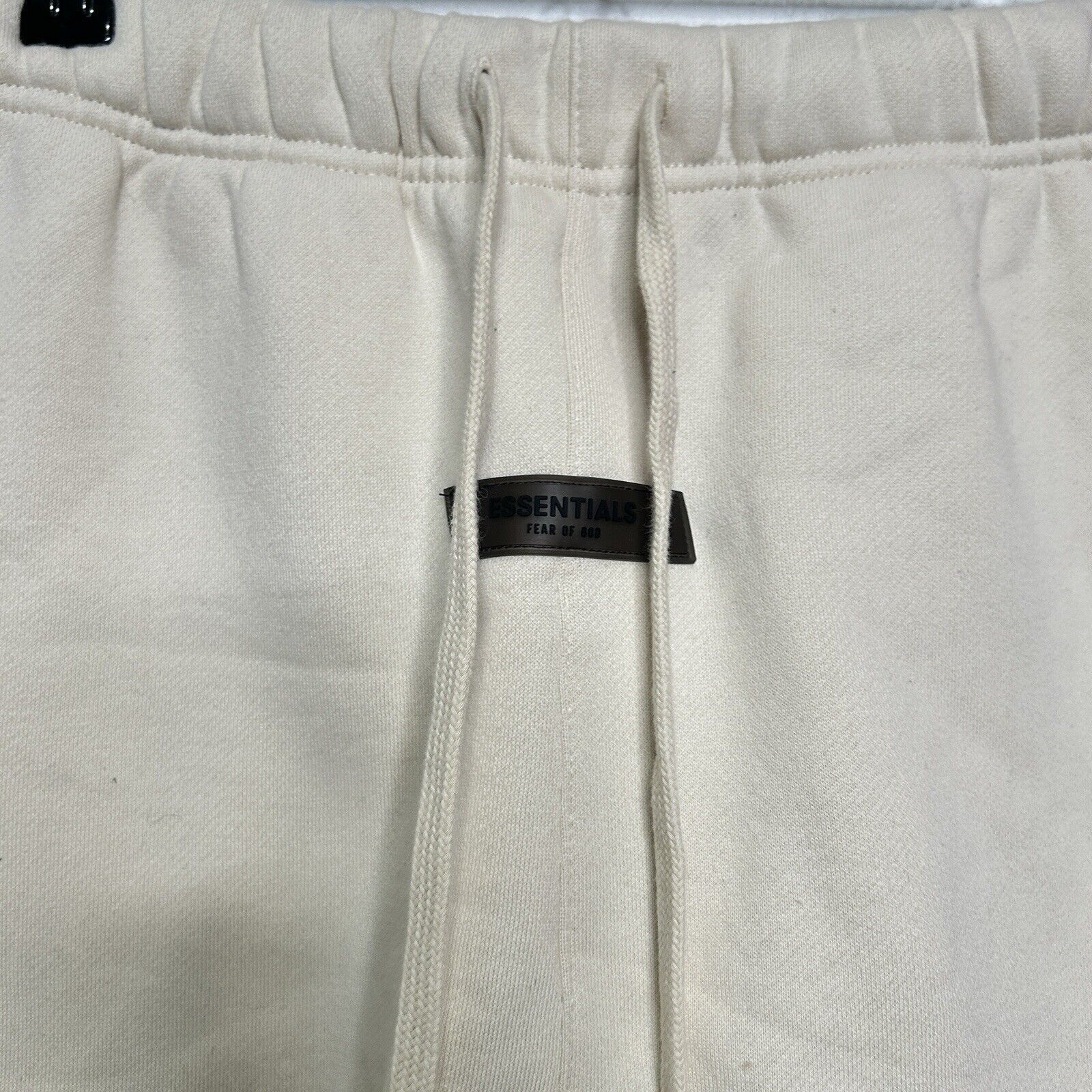 Fear of God Essentials Fear of God Sweatpants “EggShell” 2024 Size US 32 / EU 48 - 3 Thumbnail