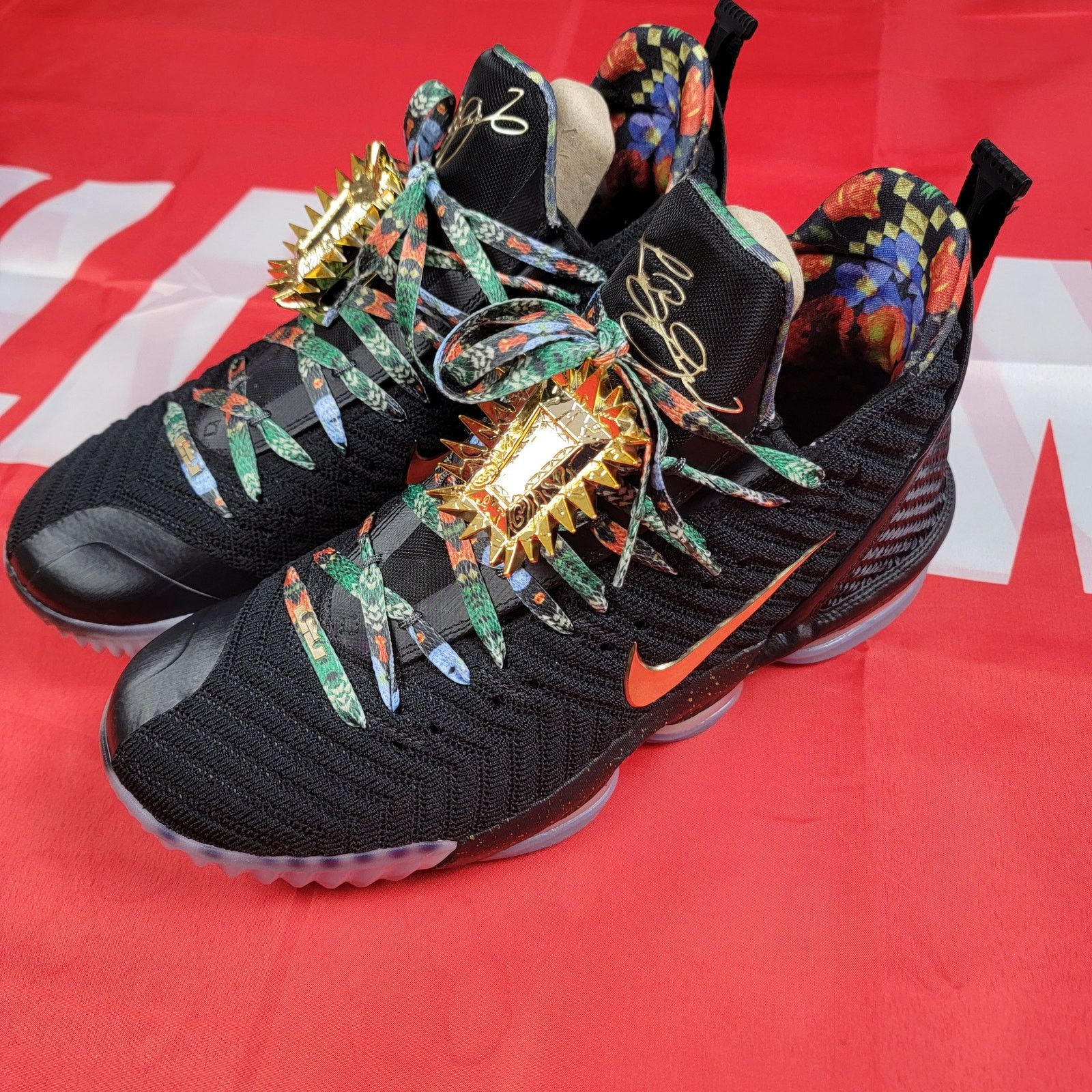 Nike Nike LeBron 16 KC Watch The Throne Sz 11 Black CI1518001 Size US 11 / EU 44 - 1 Thumbnail