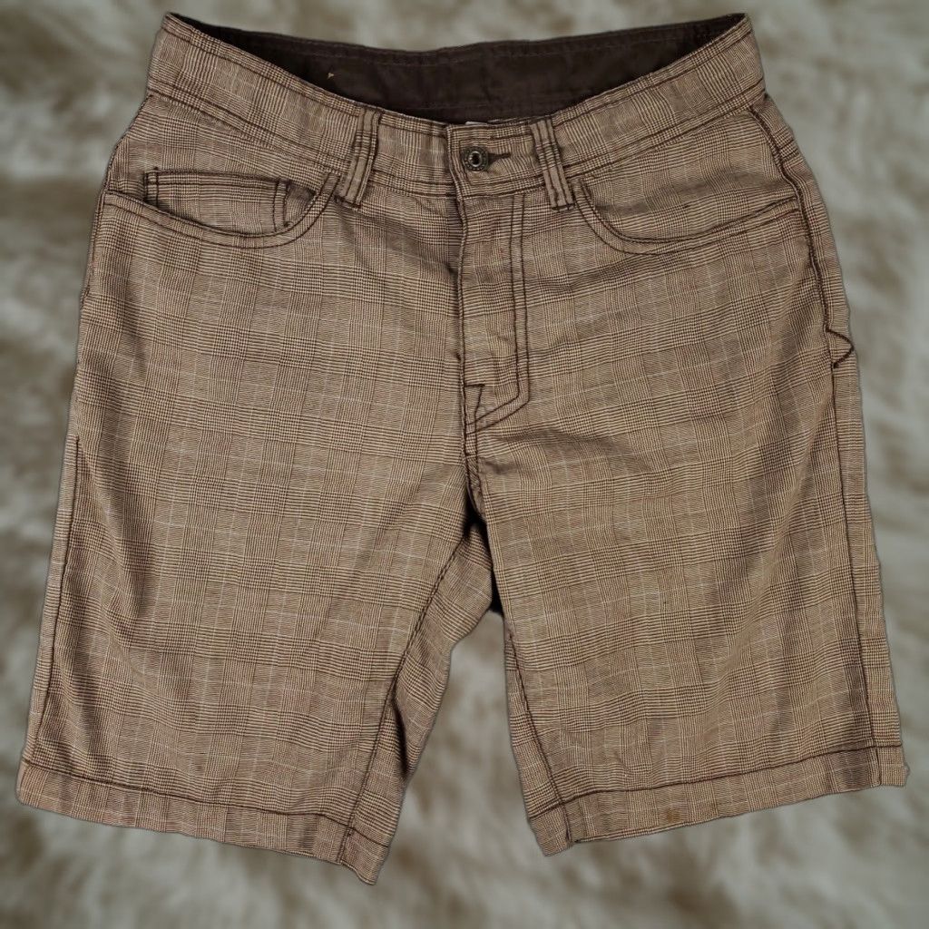 Prana prAna Shorts Mens 30 Brown 5 Pocket Flat Front Chino Casual Dress Pants Wool? No. (only use original words) Size US 30 / EU 46 - 1 Thumbnail