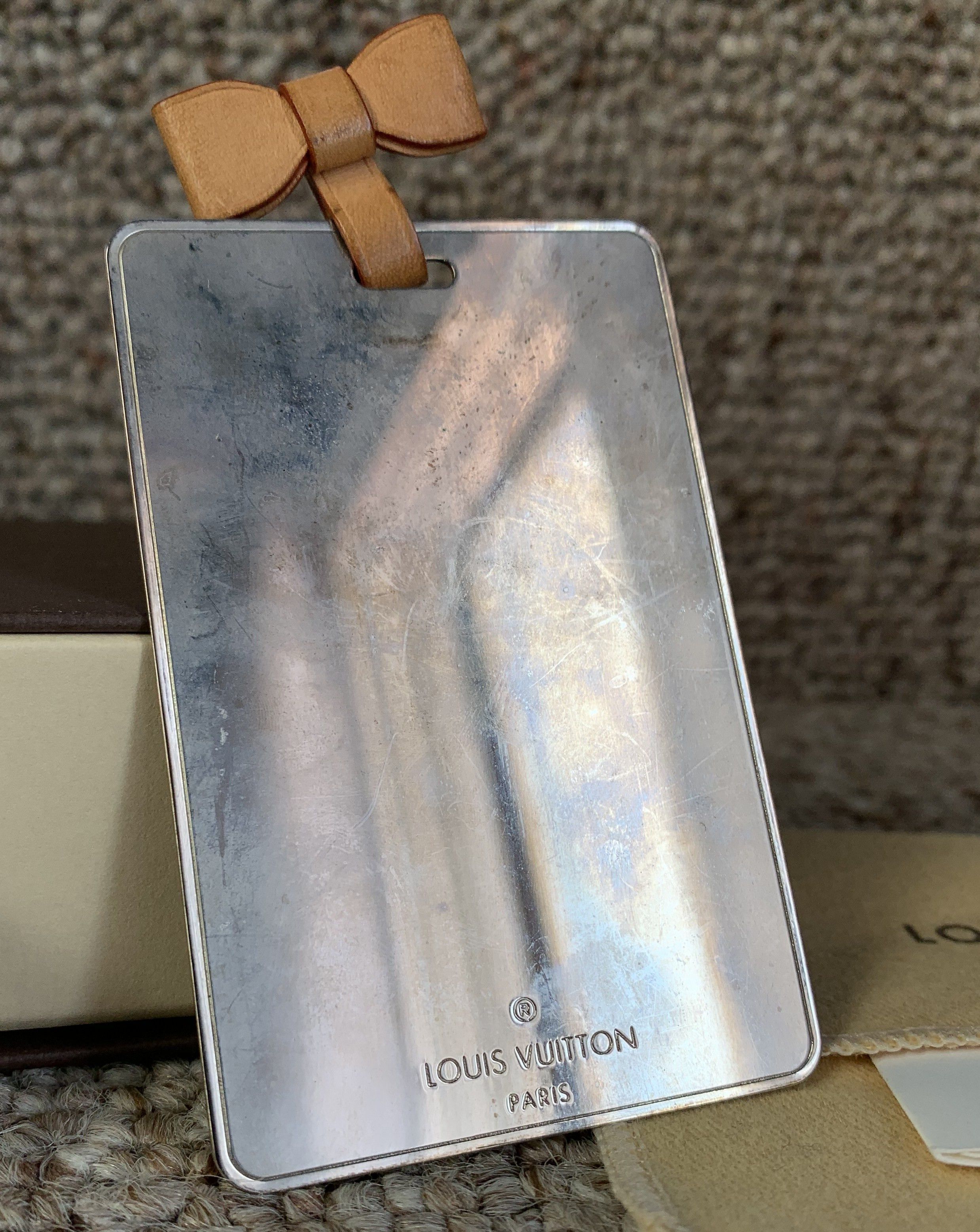 Louis Vuitton × Takashi Murakami S/S 2003 Vuitton x Murakami Monogram Card Holder+Mirror Size ONE SIZE - 8 Thumbnail