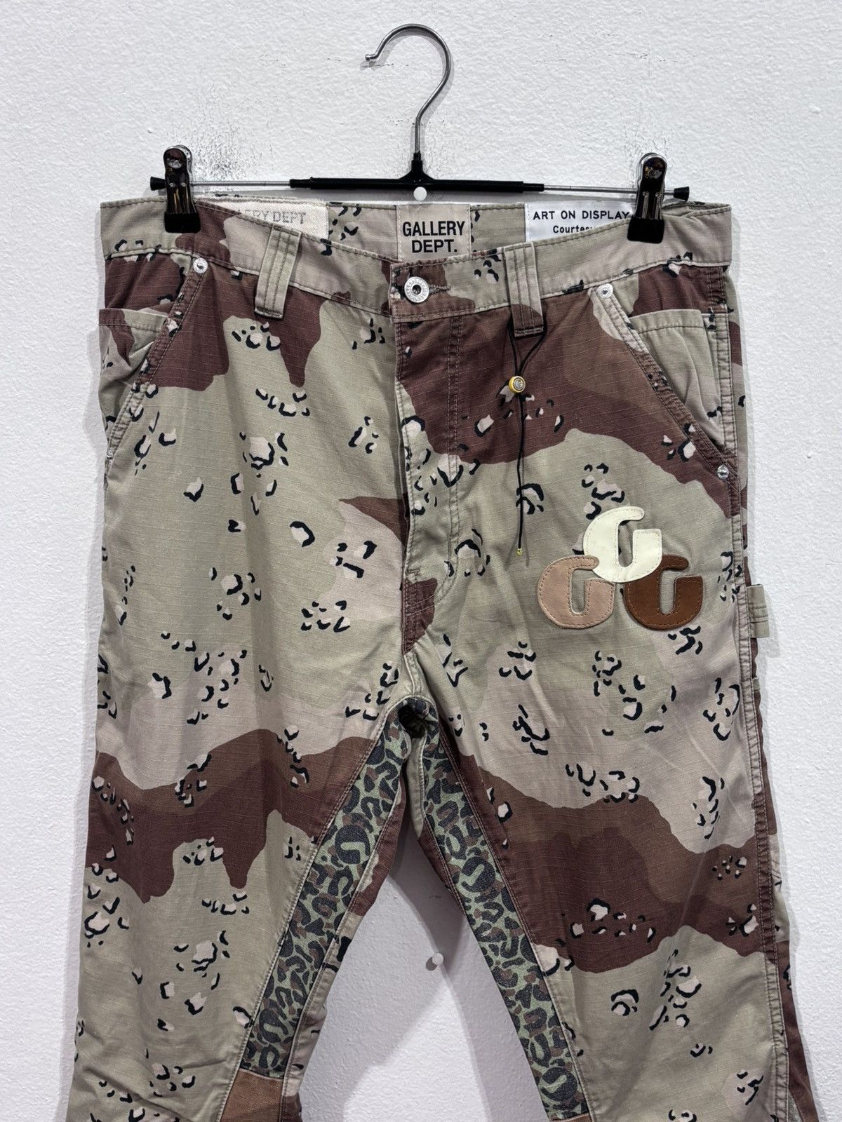 Gallery Dept. Galley Dept. Desert Camo 1 of 1 GGG Patch Jean Size US 33 - 2 Thumbnail