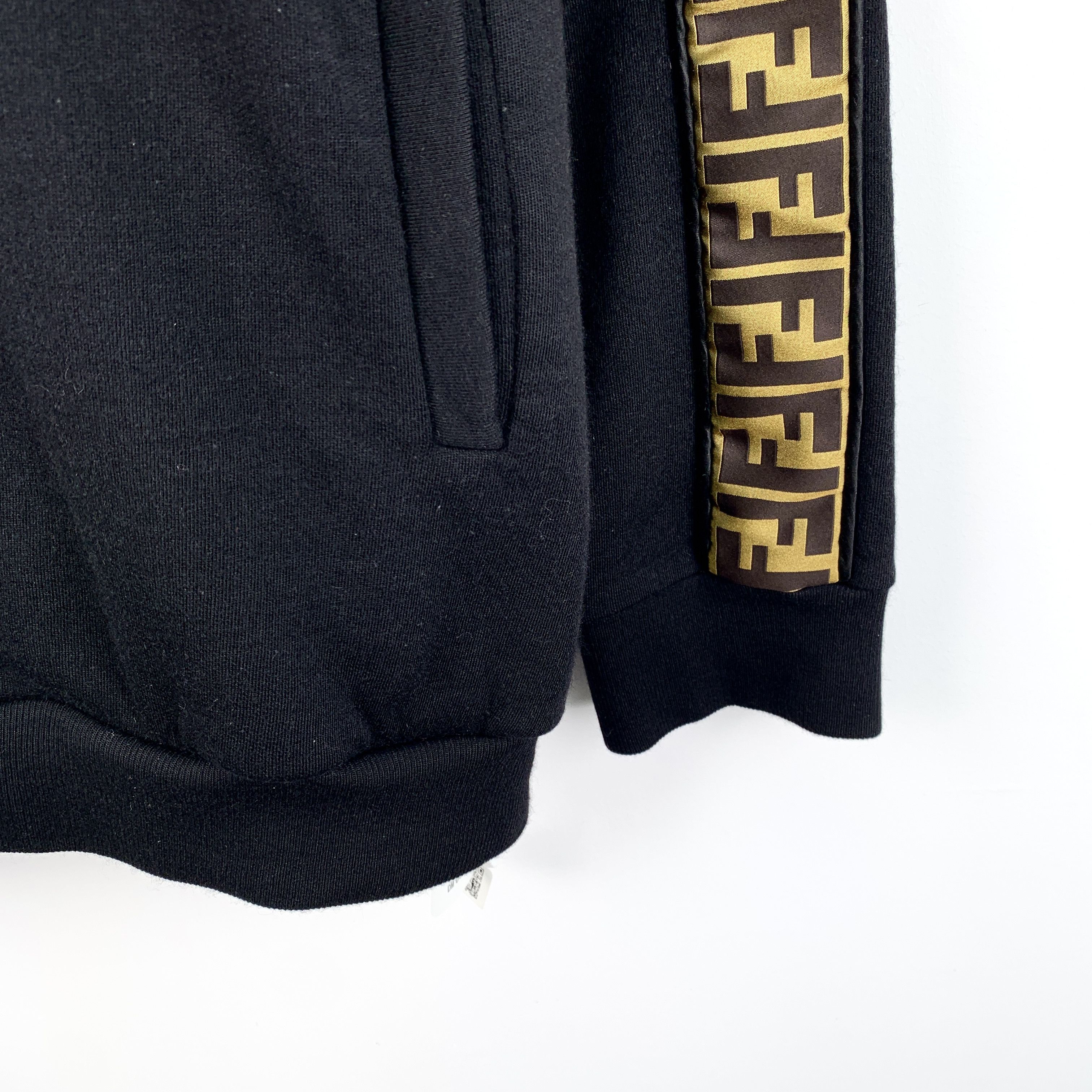 Fendi Fendi Hoodie Side Logo Black (Size L) Size US L / EU 52-54 / 3 - 5 Thumbnail