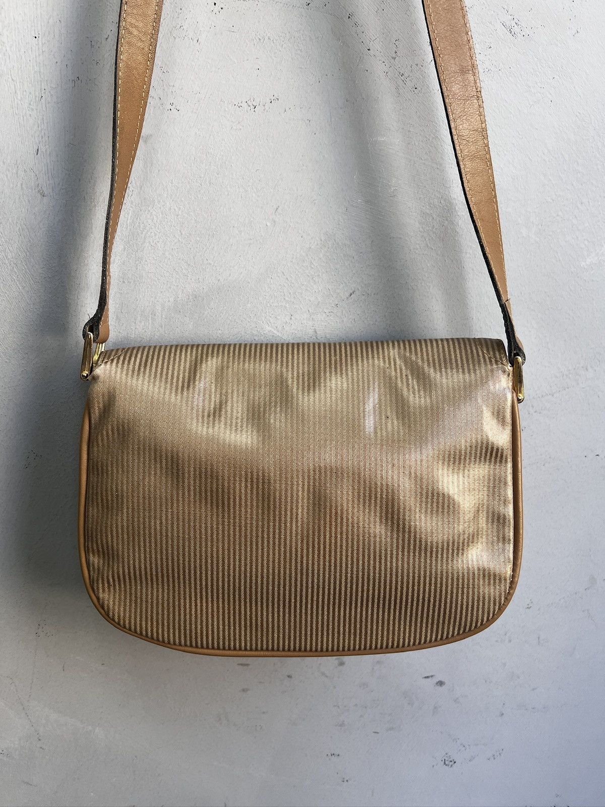 Yves Saint Laurent Retro Yves Saint Laurent 80s shoulder archive leather bag Size ONE SIZE - 7 Thumbnail