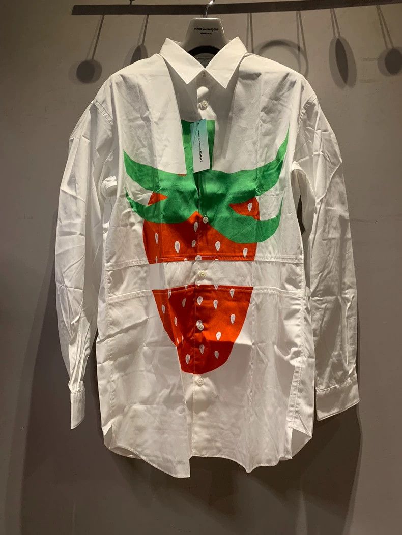 Comme des Garcons Comme des Garcons Strawberry Print Long Sleeve Shirt- DMC Size US L / EU 52-54 / 3 - 1 Thumbnail