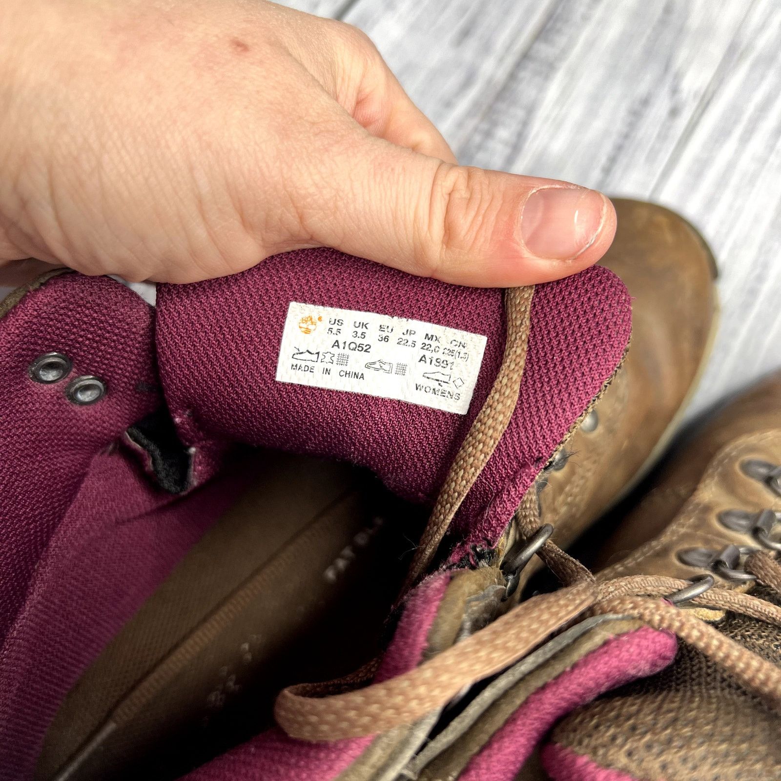 Timberland Timberland Women's Mt. Maddsen Waterproof Hiking Boots 5.5 Size US 5.5 / IT 35.5 - 2 Thumbnail