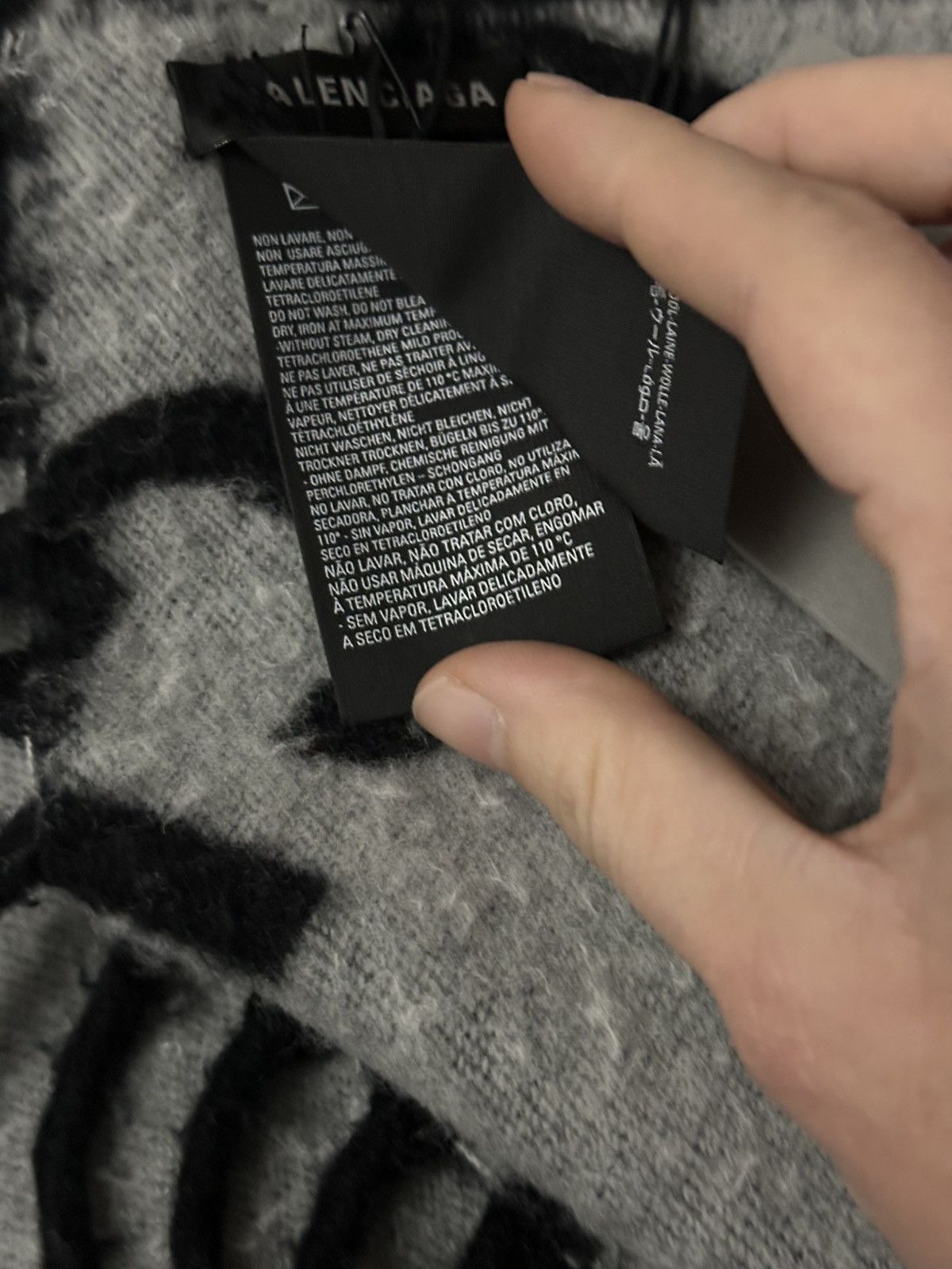 Balenciaga Balenciaga giant scarf Size ONE SIZE - 6 Thumbnail