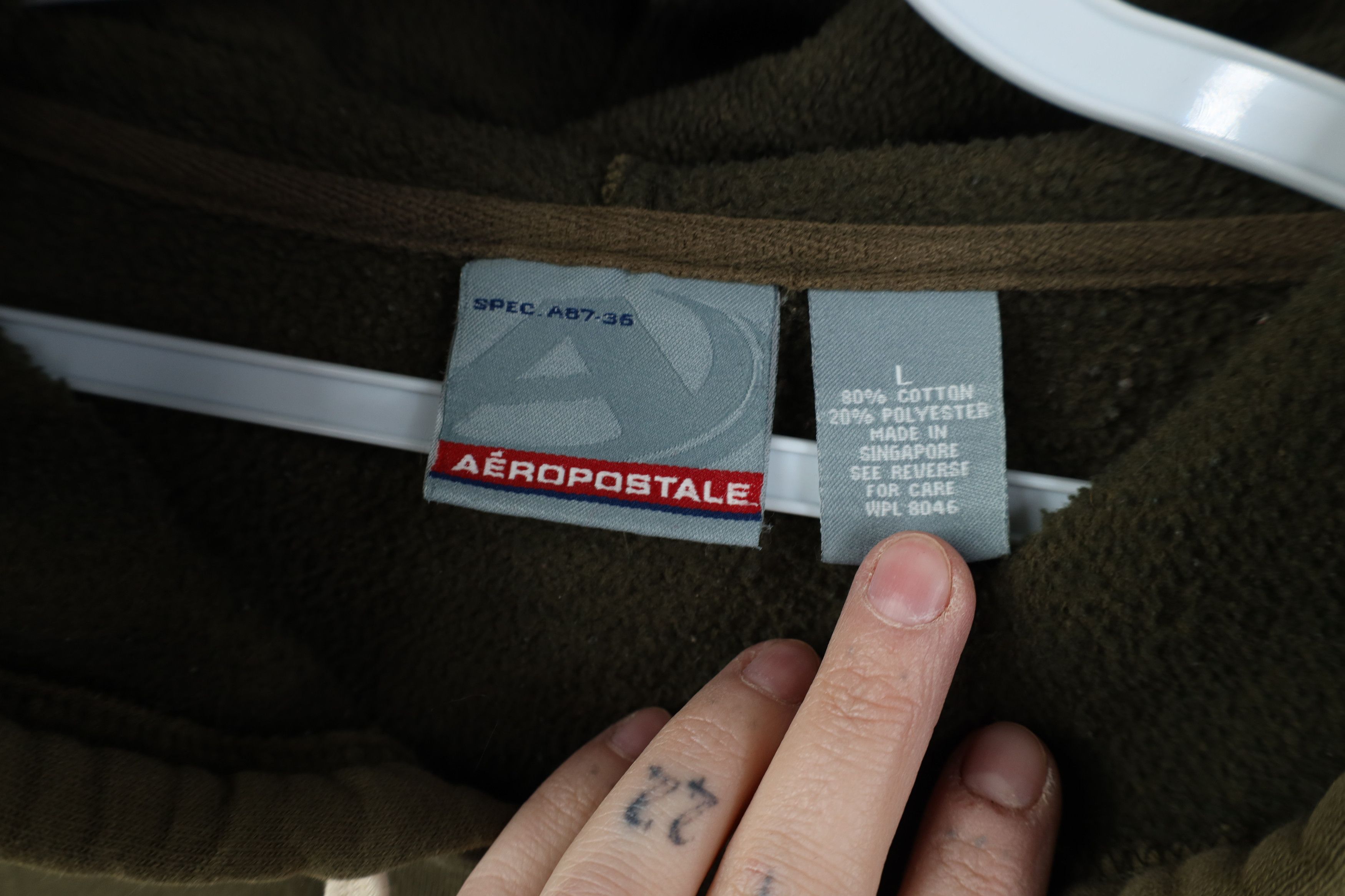 Aeropostale Vintage 90s Y2K Aeropostale Tribal NYC Hoodie Sweatshirt Size US L / EU 52-54 / 3 - 9 Thumbnail