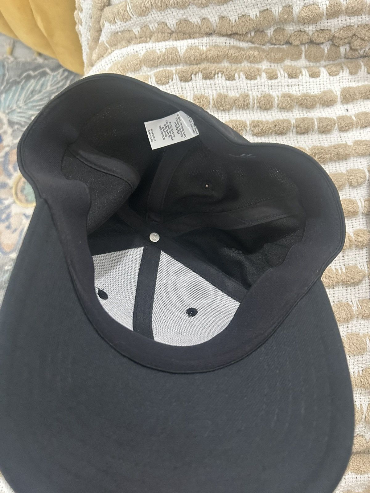 Under Armour All Black Under Armor Hat Size ONE SIZE - 2 Thumbnail