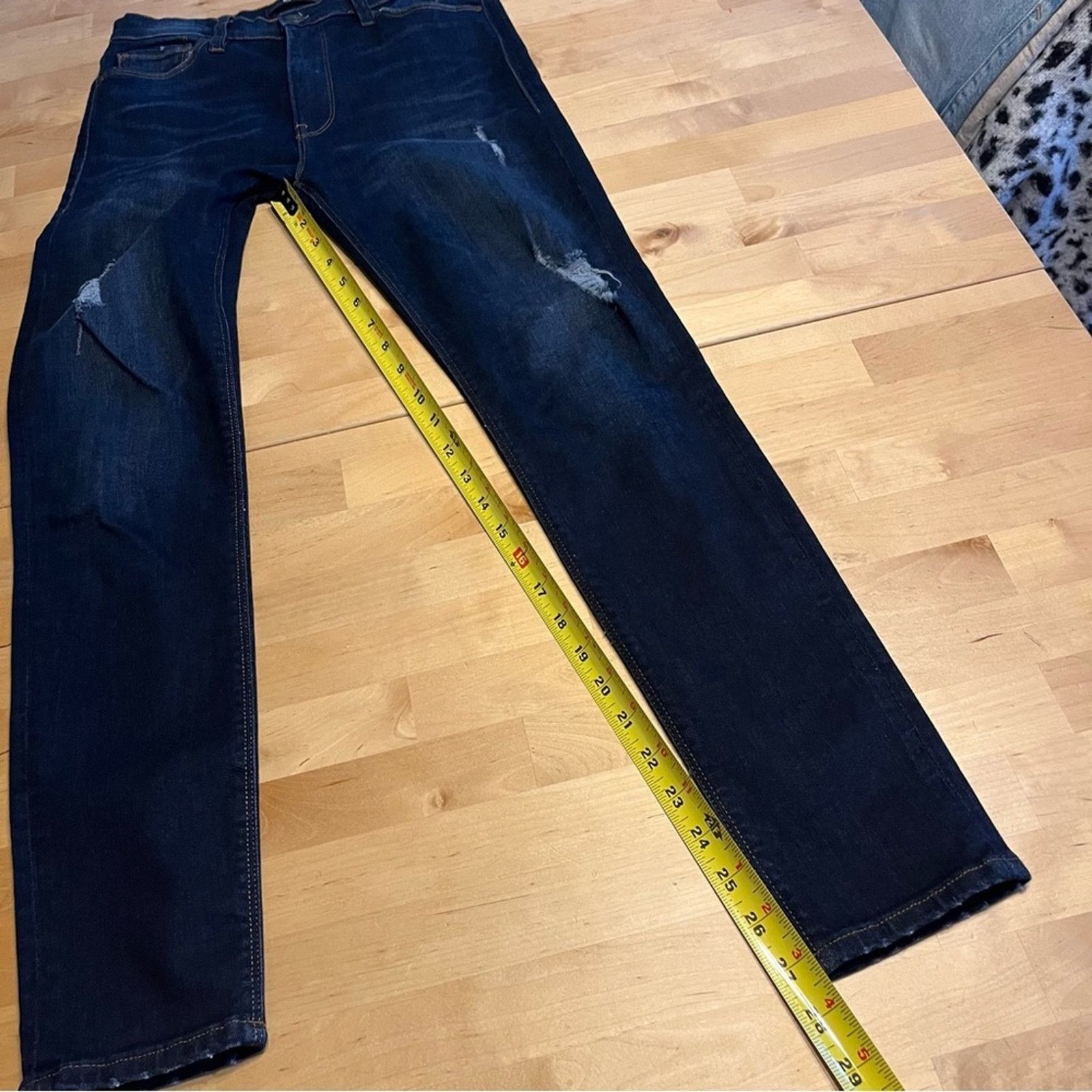 Hudson Hudson Barbara Super Skinny Dark Wash Distressed Jeans Sz 27 Size 27" / US 4 / IT 40 - 10 Thumbnail