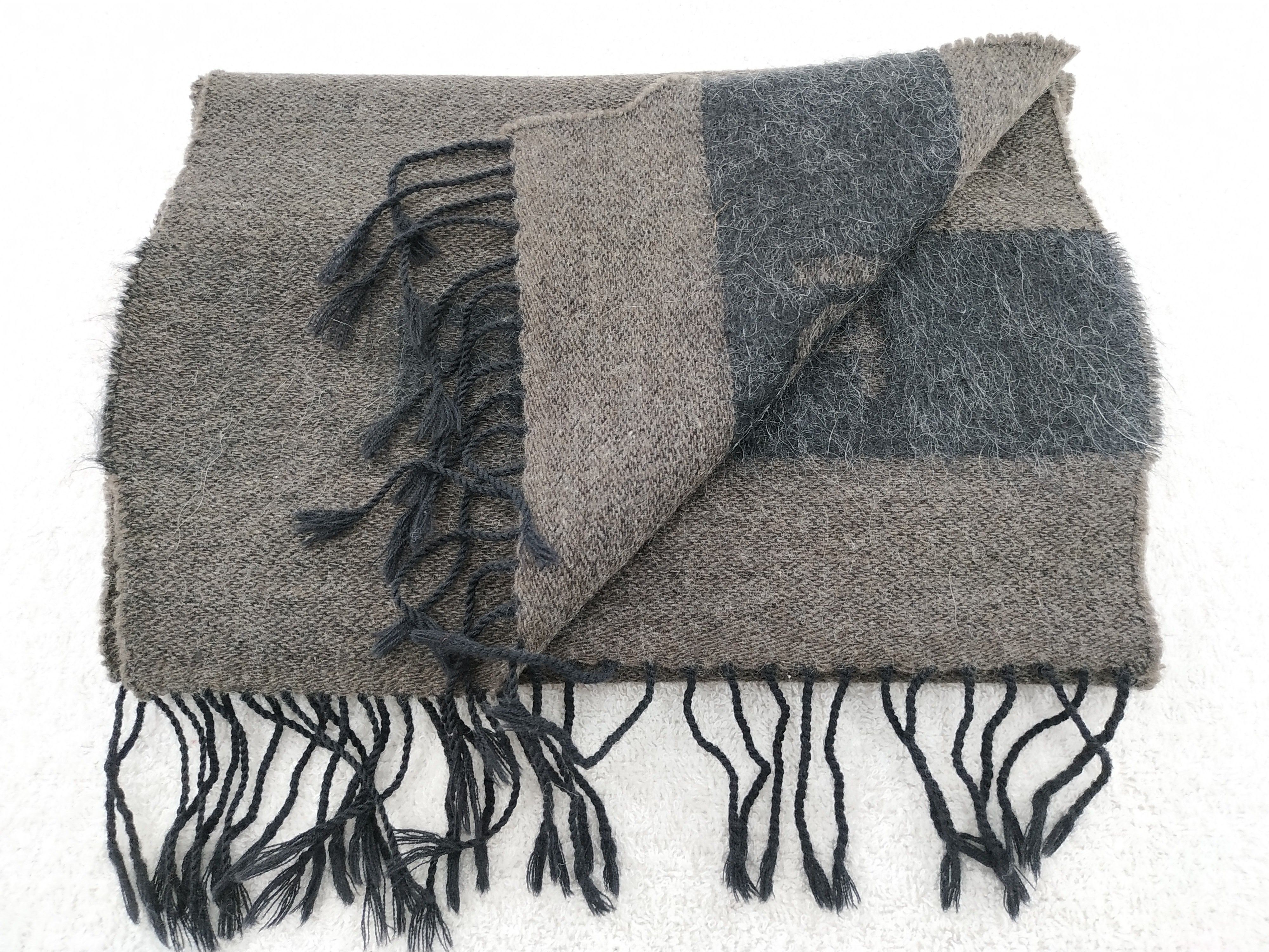 Vintage Fendi Scarf / Muffler / Neckwear - WW159 Size ONE SIZE - 4 Thumbnail