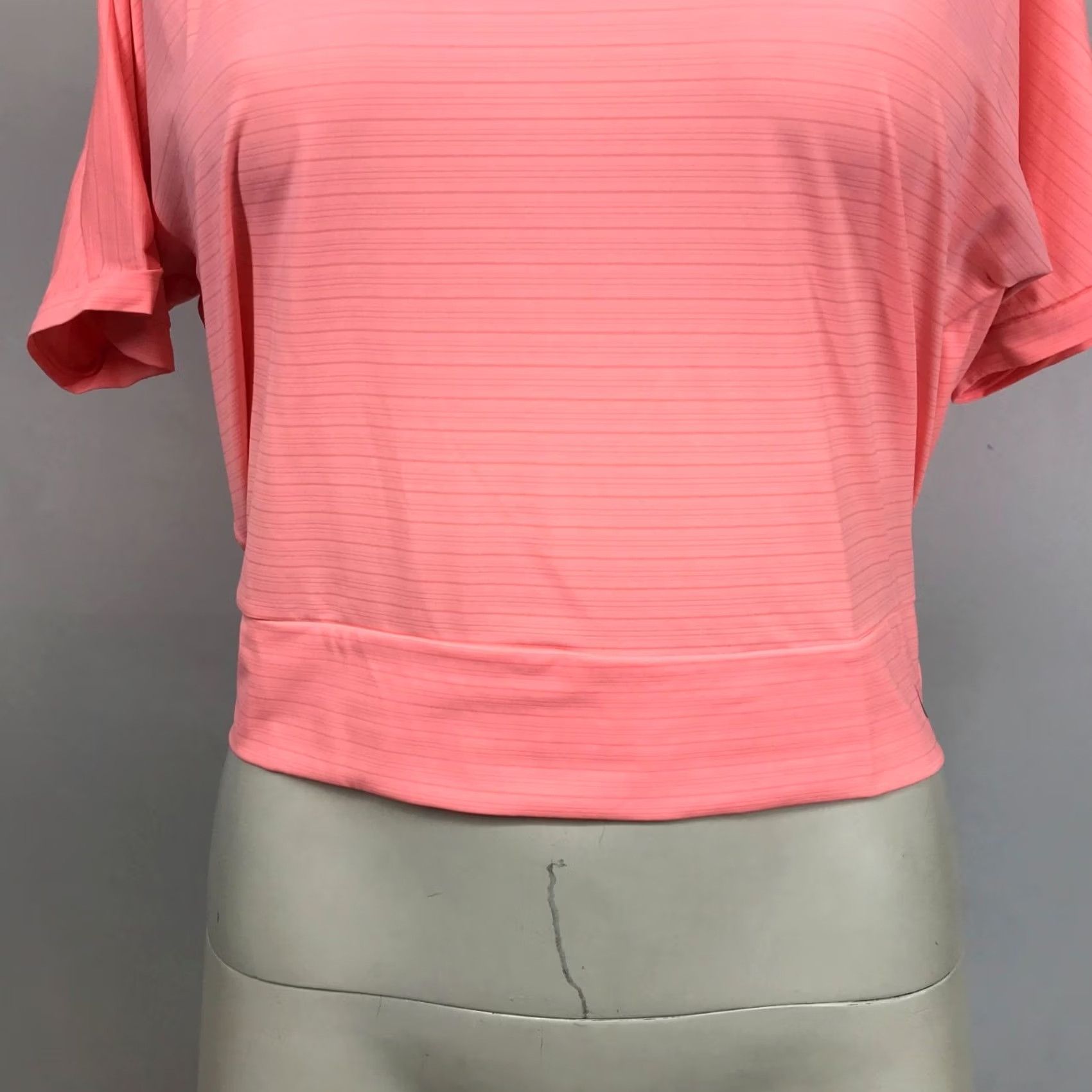 Pinko ZYIA WOMEN'S LARGE PINK RUMOR SHORT SLEEVE OPEN BACK ACTIVE TOP SHIRT Size L / US 10 / IT 46 - 3 Thumbnail