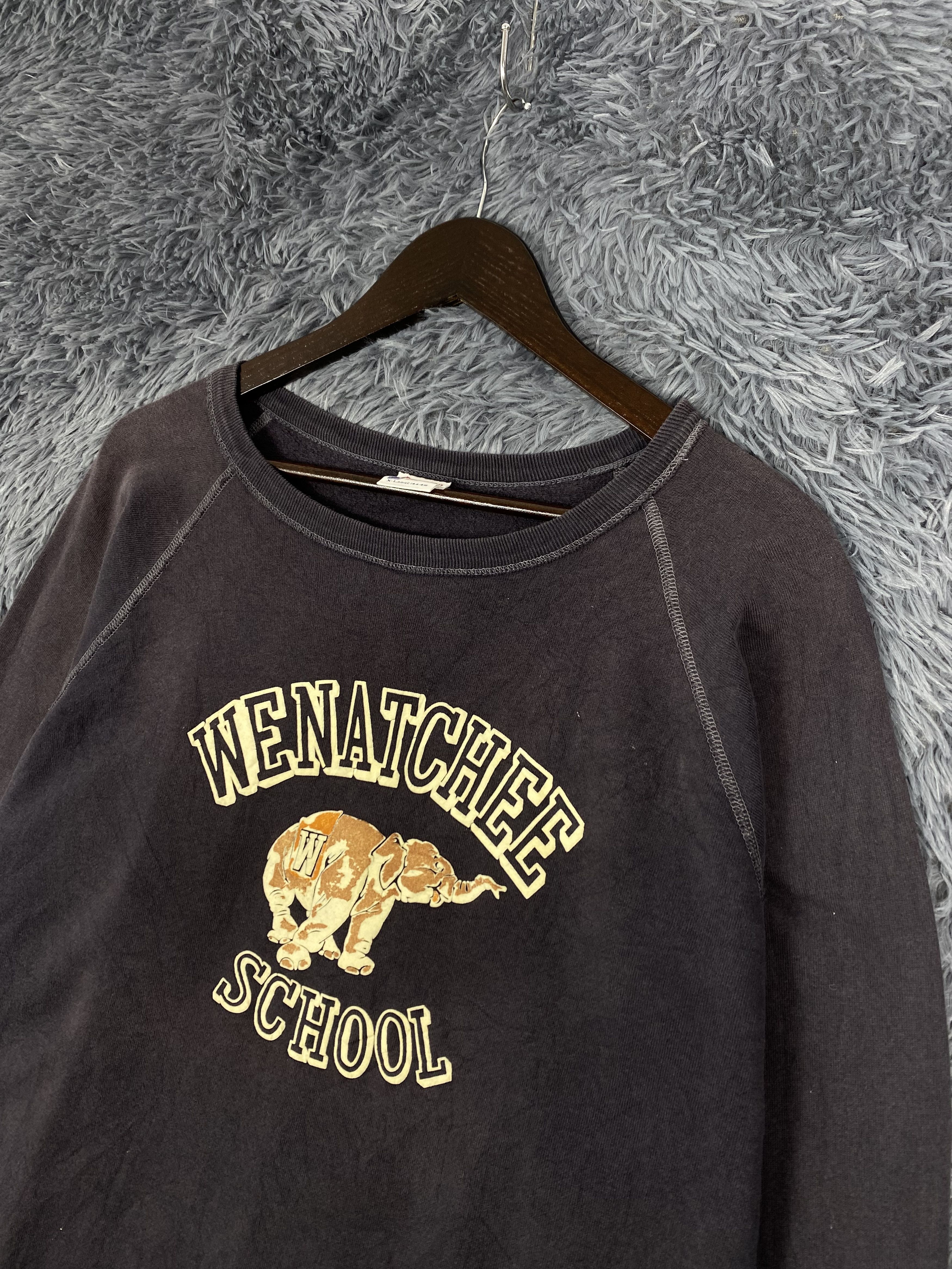 Champion Vintage Champion Wenatchee School Sweatshirts KS0007 Size US XL / EU 56 / 4 - 2 Thumbnail