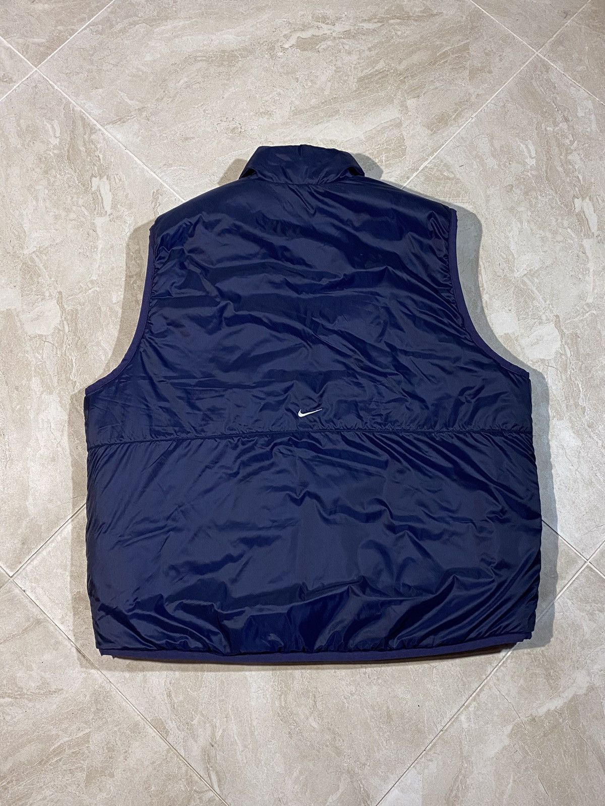 Nike 🔥 Y2k NIKE PUFFER VEST SILVER FUTURE RAVE VIBES Size US XL / EU 56 / 4 - 2 Thumbnail