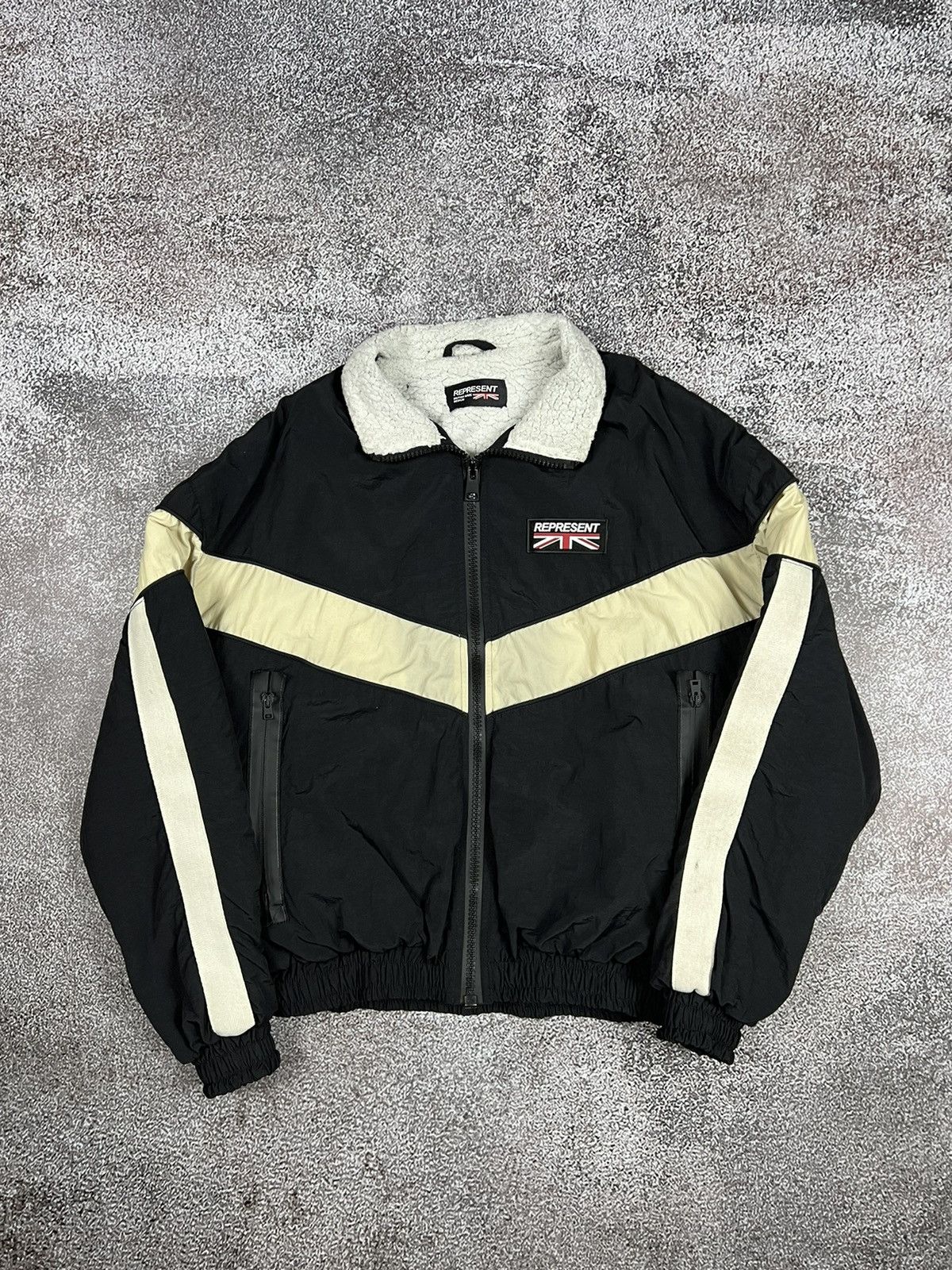 Represent Clo. Represent Shell Sherpa Nylon Black Bomber Jacket Size US M / EU 48-50 / 2 - 13 Thumbnail