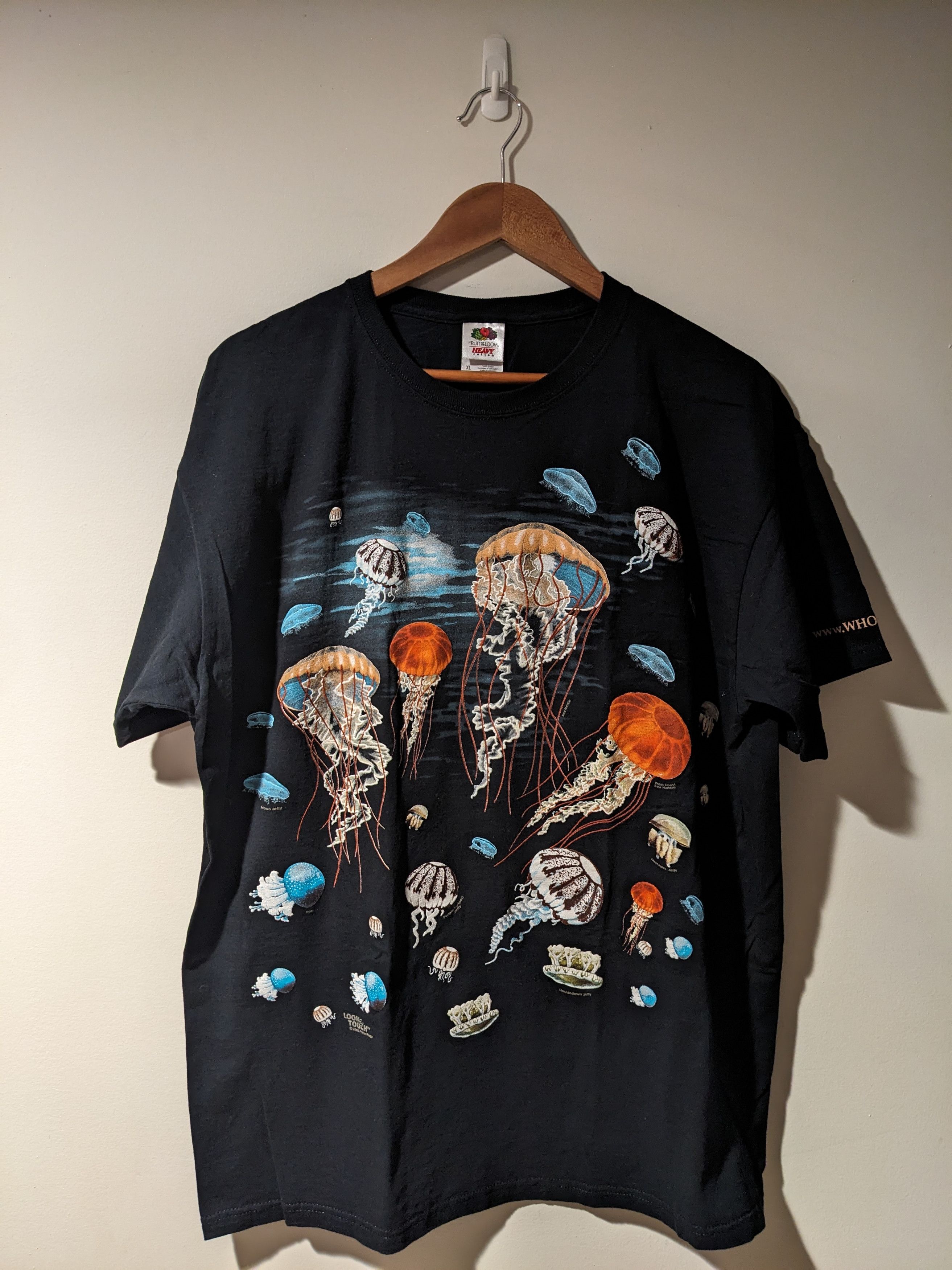 Arts & Science Vintage 2003 Jellyfish Look & Touch Animal Nature T-Shirt Size US XL / EU 56 / 4 - 1 Thumbnail