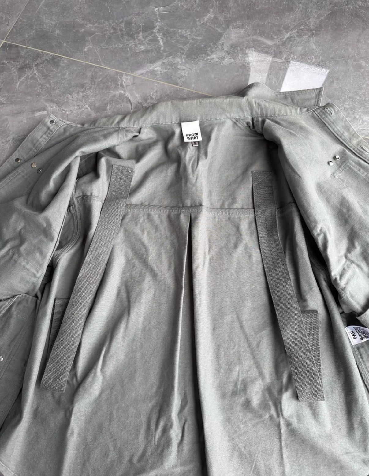 FAR FROM WHAT FAR ARCHIVE Jacket (far from what) Size US S / EU 44-46 / 1 - 4 Thumbnail