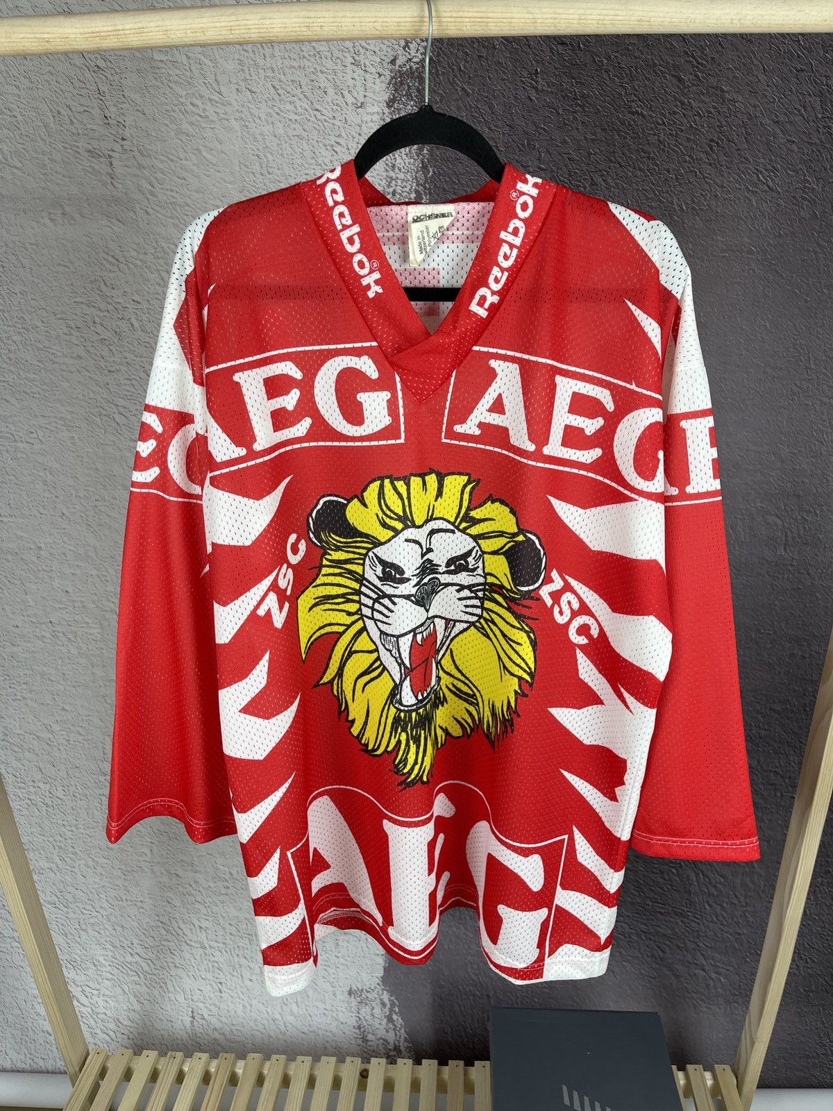NHL Vintage 1994/96 ZSC Lions Zurich Ice Hockey JERSEY Reebok Size US M / EU 48-50 / 2 - 2 Thumbnail