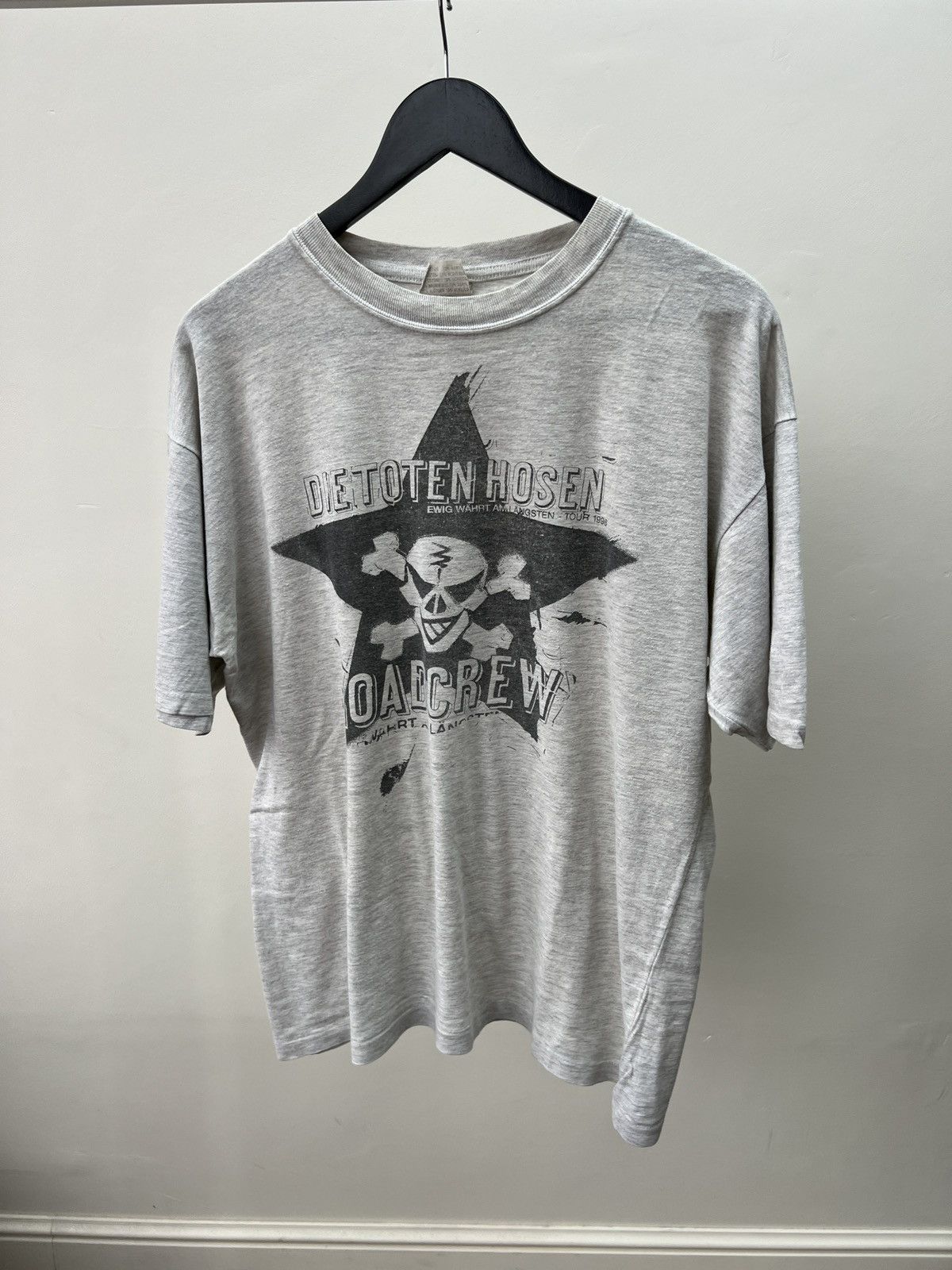 Other Vintage 1996 Die Toten Hosen Roadcrew Tee Size US XL / EU 56 / 4 - 2 Thumbnail