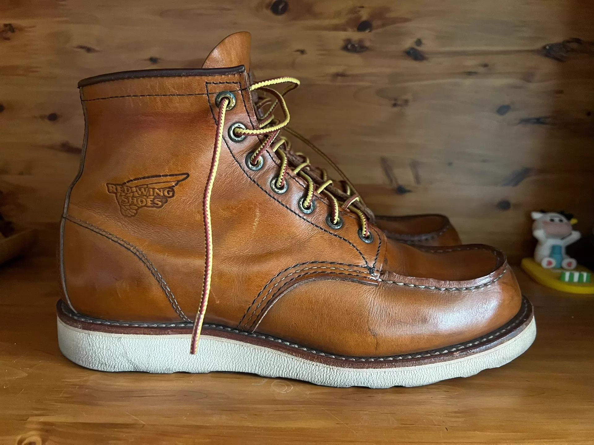 Red Wing Red Wing 8.5E Vibram Sole Authentic Work Boots Size US 8.5 / EU 41-42 - 3 Thumbnail