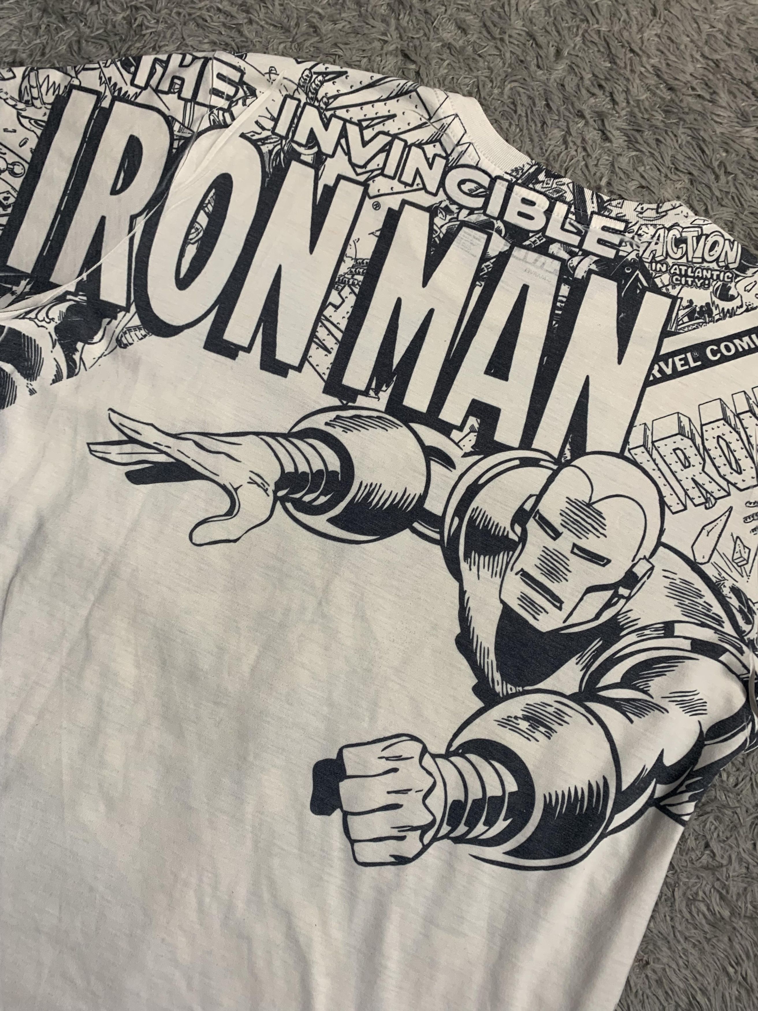 Vintage Vintage 90s Marvel Comics Iron Man All Over Print AOP Tee Size US L / EU 52-54 / 3 - 11 Thumbnail