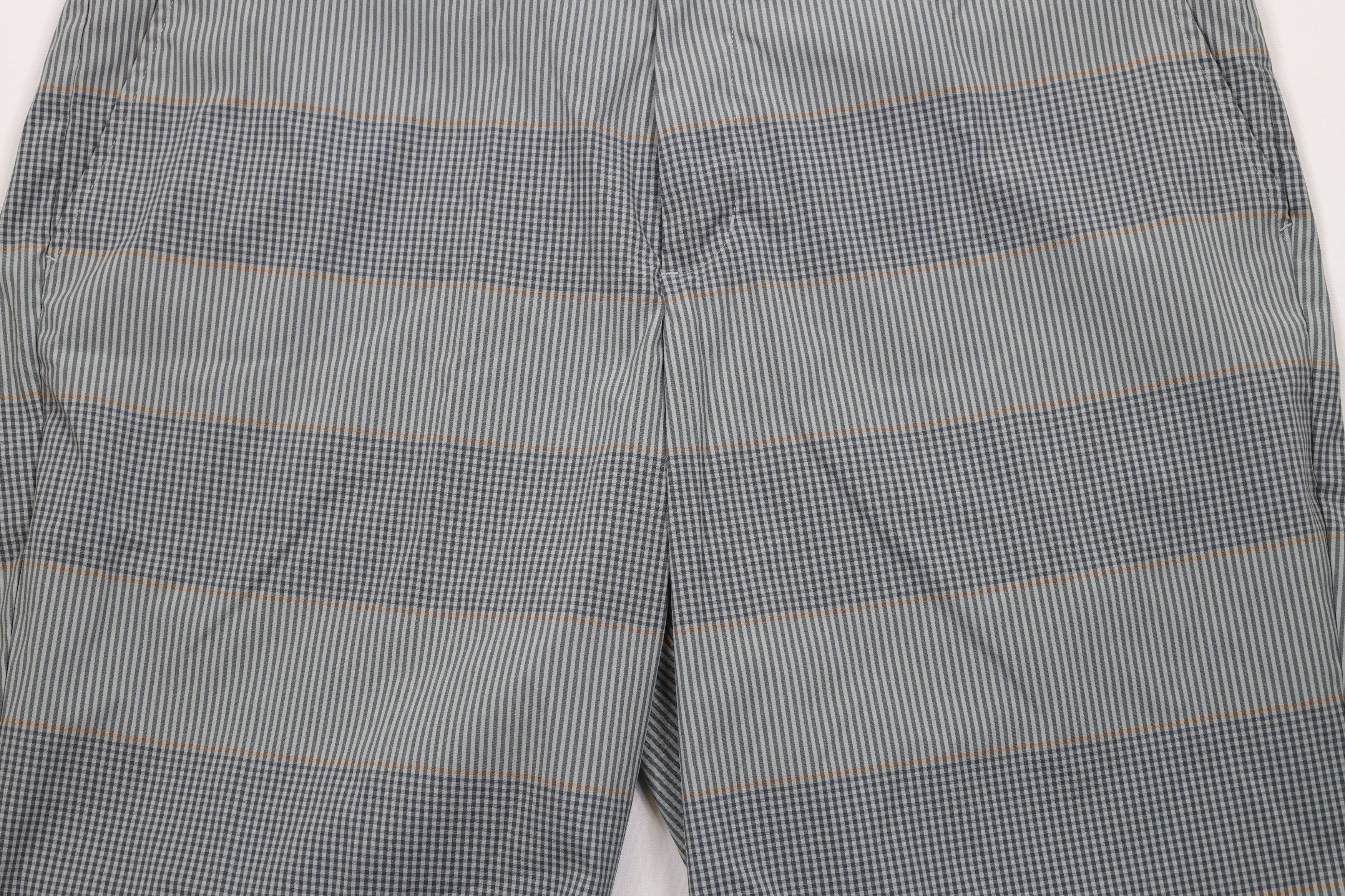 Puma × Vintage Puma Golf Cell Plaid Flat Front Tech Golf Chino Shorts Size US 38 / EU 54 - 3 Thumbnail