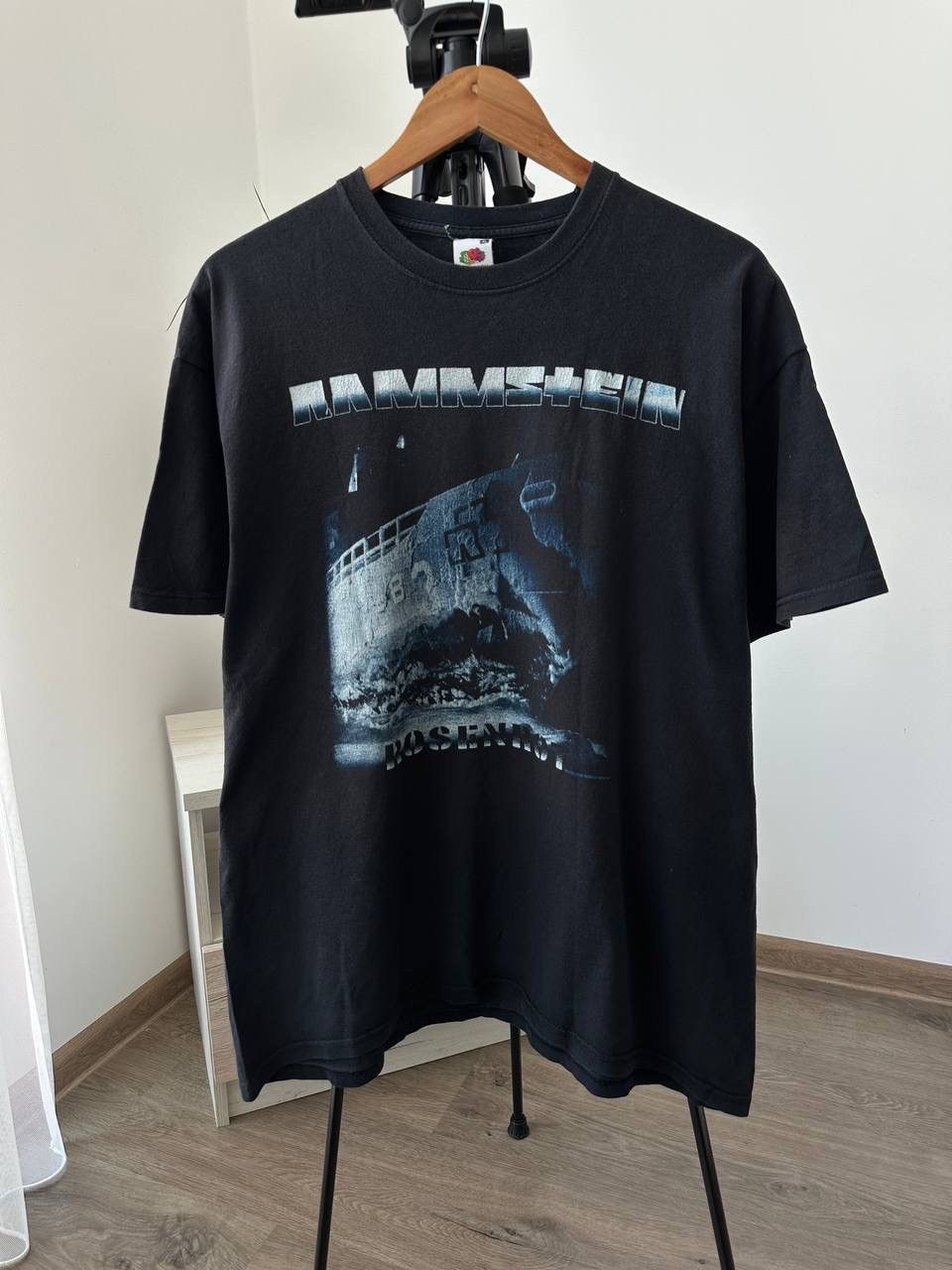 Band Tees × Vintage Vintage Rammestein Black Rosenrot Distressed T-Shirt Size US M / EU 48-50 / 2 - 1 Thumbnail