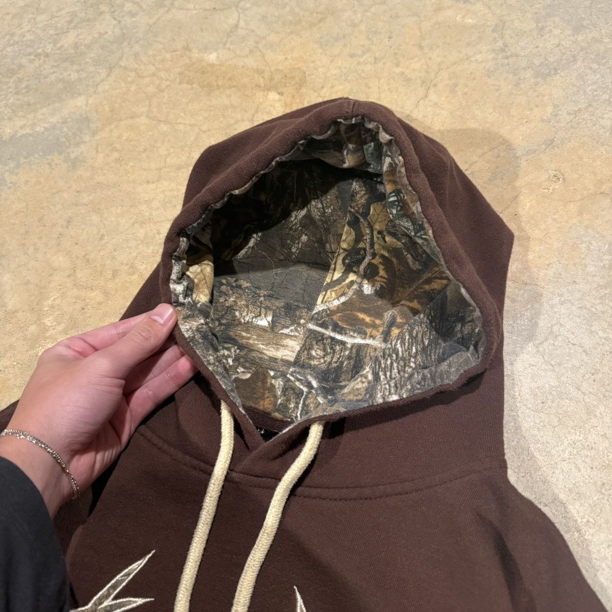 Realtree Vtg 2000s Realtree Camo Embroidered Brown Hoodie ERD Grunge Size US L / EU 52-54 / 3 - 4 Thumbnail