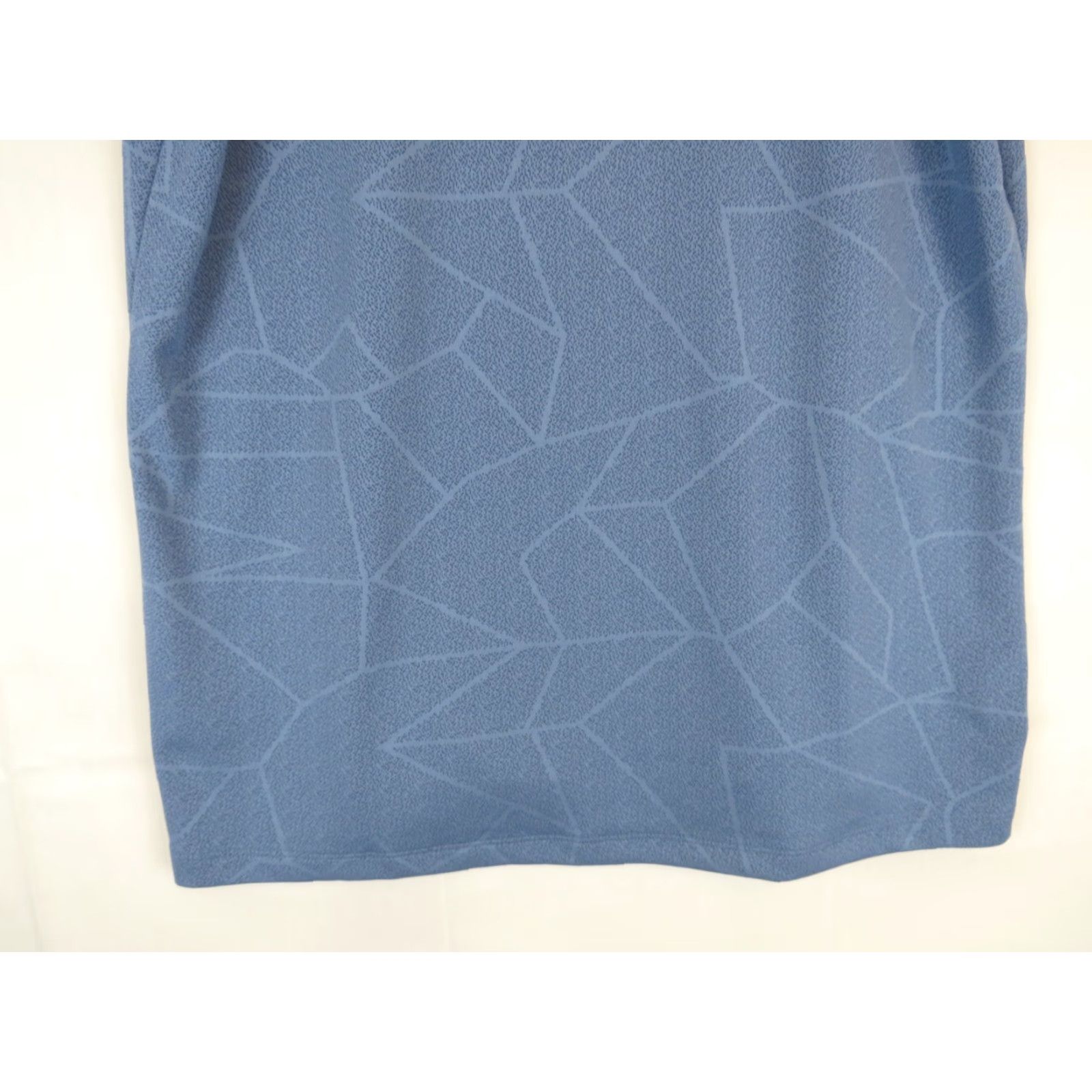 Under Armour Under Armour Men's Running Shirt Blue L Lightweight Summer Excellent Condition Pullover Activewear/HeatGear Casual Mens Size US L / EU 52-54 / 3 - 6 Thumbnail