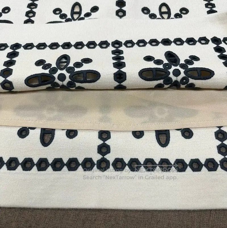 Other Louis Vuitton White Silk Floral Skirt . Size 23" - 4 Thumbnail