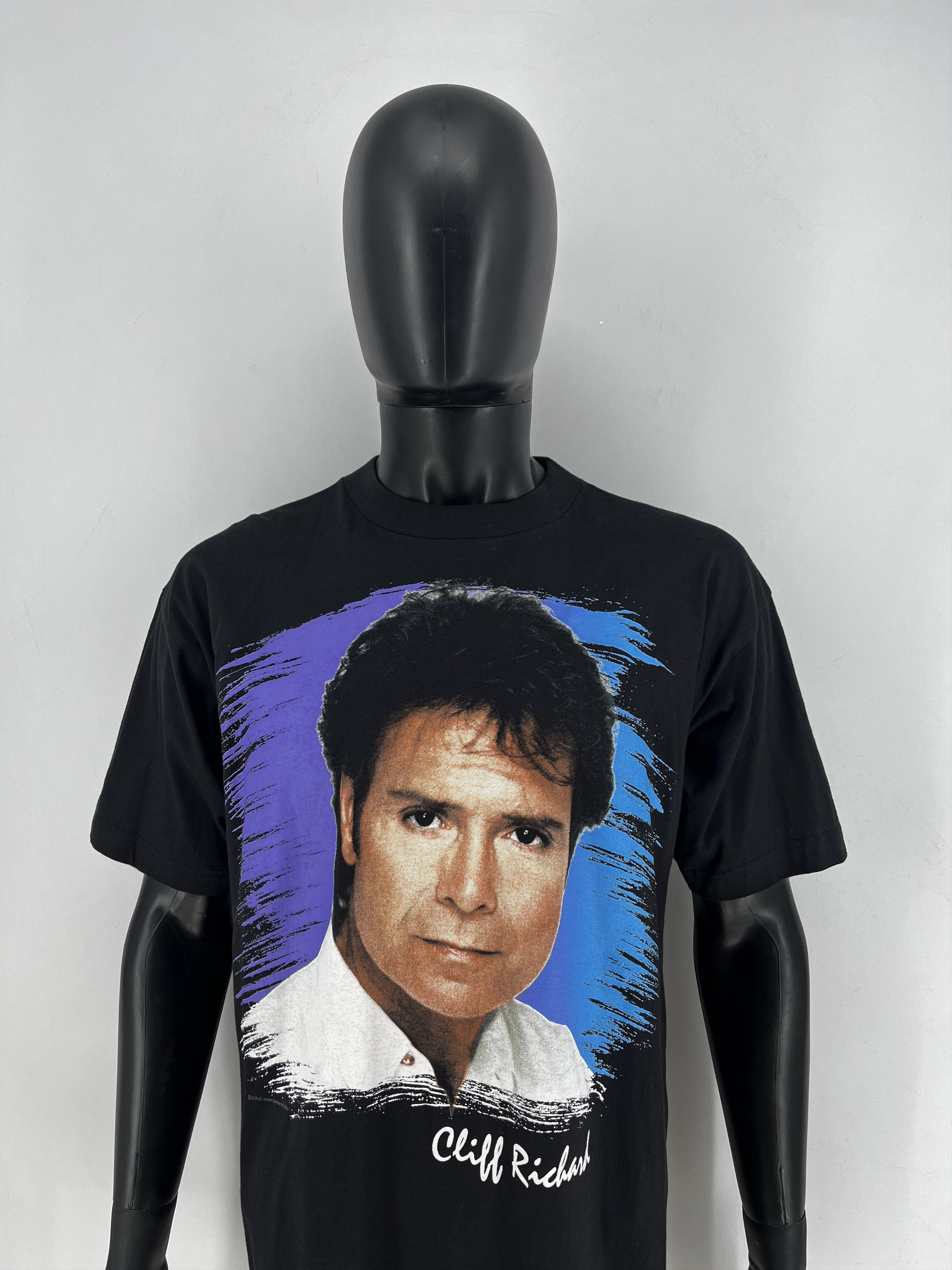 Band Tees Cliff Richard Tour 1994 Hit List Graphic Print Black Mens Size US L / EU 52-54 / 3 - 3 Thumbnail