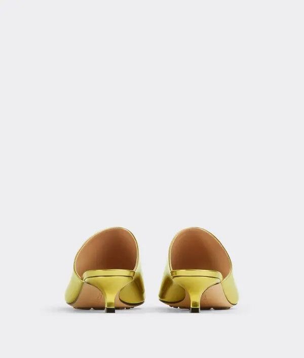 Bottega Veneta o1n1vont1225 Stretch Mules in Gold Size US 10.5 / IT 40.5 - 3 Thumbnail