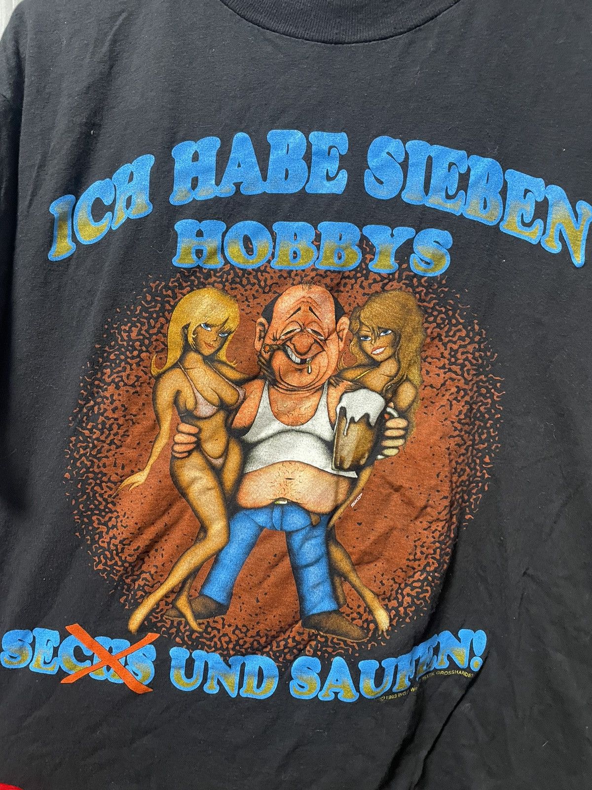 Vintage Vintage 1993 German Graphic Tee Beer Ich Habe Sieben Hobbys Size US M / EU 48-50 / 2 - 2 Thumbnail