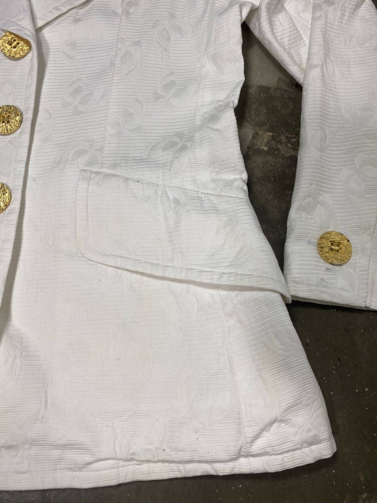Yves Saint Laurent Rare Vintage Yves Saint Laurent Buttons Jacket Size M / US 6-8 / IT 42-44 - 8 Thumbnail