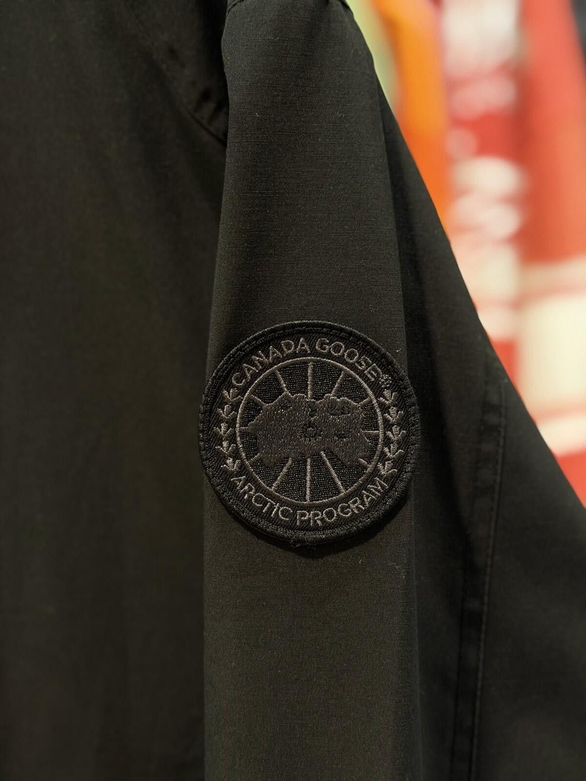 Canada Goose Canada Goose Lockeport Jacket Size Large 100% Authentic Size US L / EU 52-54 / 3 - 10 Thumbnail