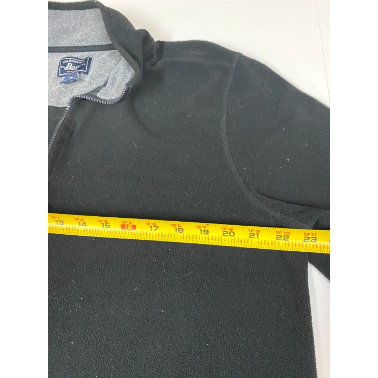 Vintage G.H. Bass & Co Mens Sweater M Pullover Black 1/4 Zip Cable-Knit Mock Neck Zipper Striped Athletic Regular Knit Pattern Vintage No Size US M / EU 48-50 / 2 - 5 Thumbnail