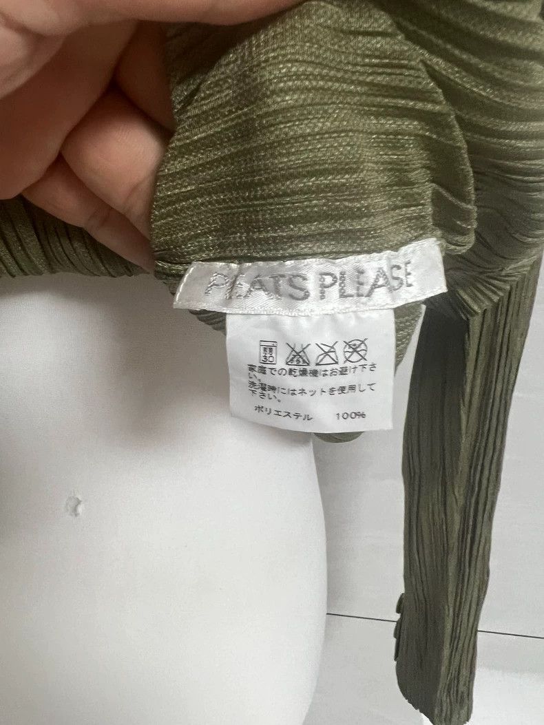 Issey Miyake Issey Miyake Dark green pleated cardigan Size S / US 4 / IT 40 - 4 Thumbnail