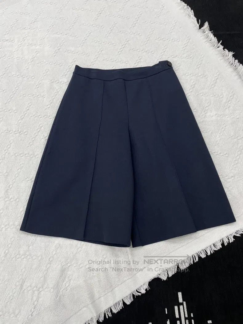 Dior Dior Dark blue wide-leg shorts Size 25" / US 0 / IT 36 - 1 Thumbnail