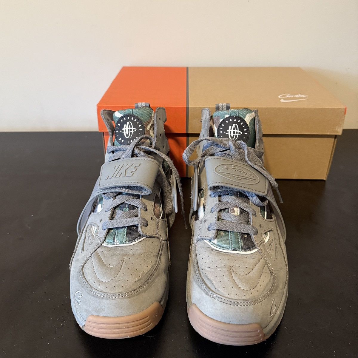 Corteiz × Nike Nike x Corteiz Air Trainer Huarache “Gully Grey” Sz 9.5 Size US 9.5 / EU 42-43 - 6 Thumbnail