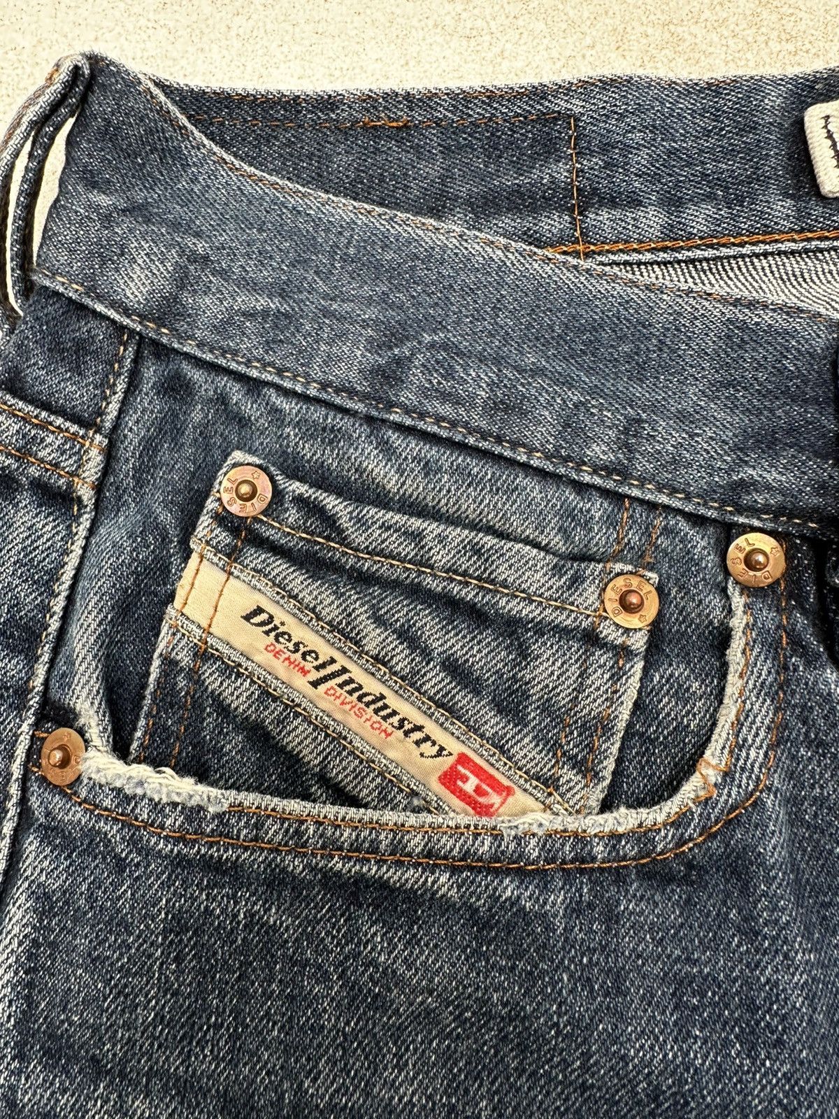 Diesel × Vintage Diesel Industry Vintage 90s Straight Jeans Italy Size US 36 / EU 52 - 3 Thumbnail